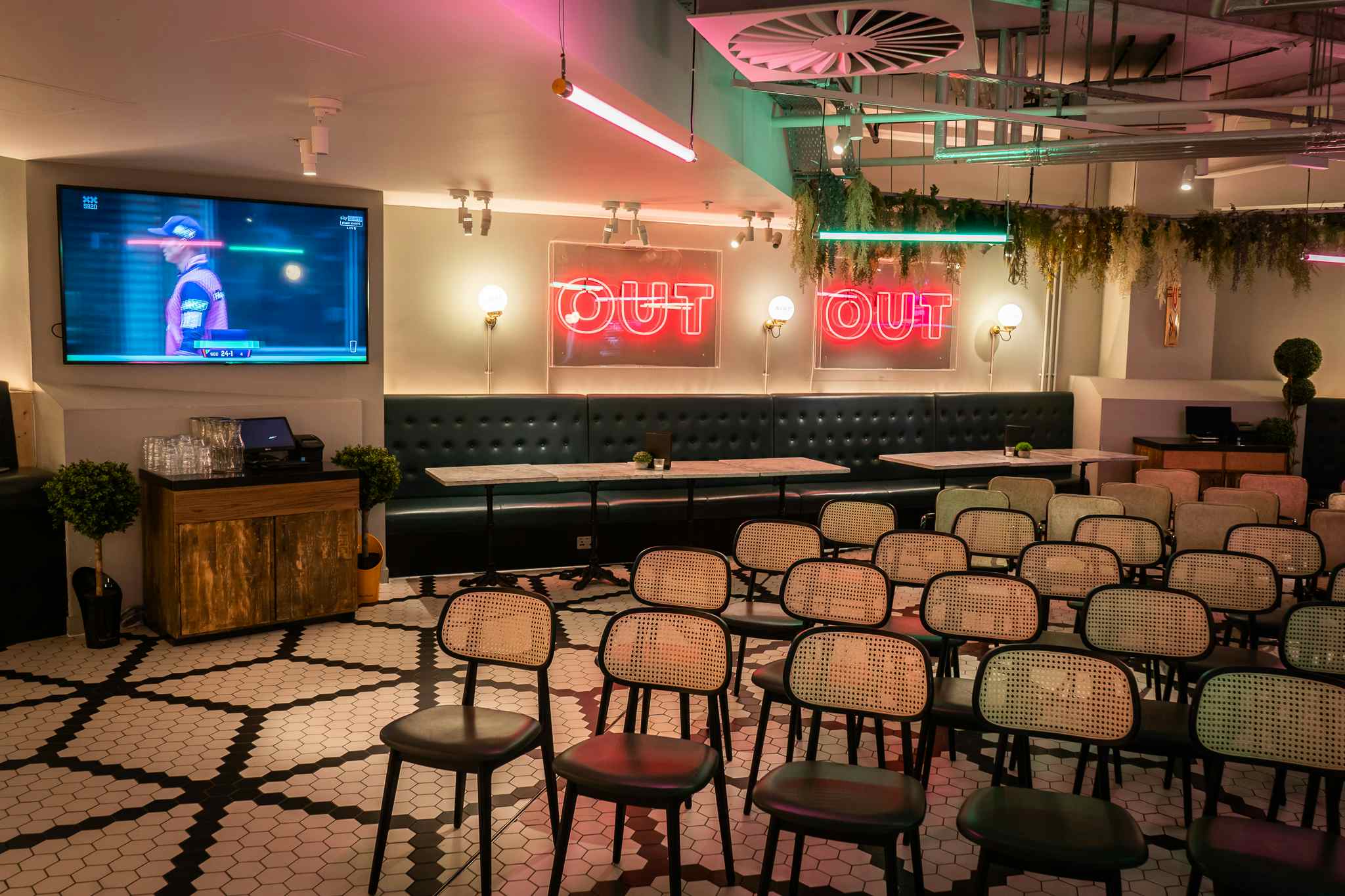 Whole Venue Theatre Style