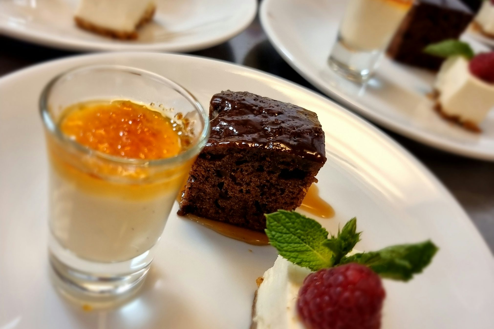 The Riverside Glasshouse 13