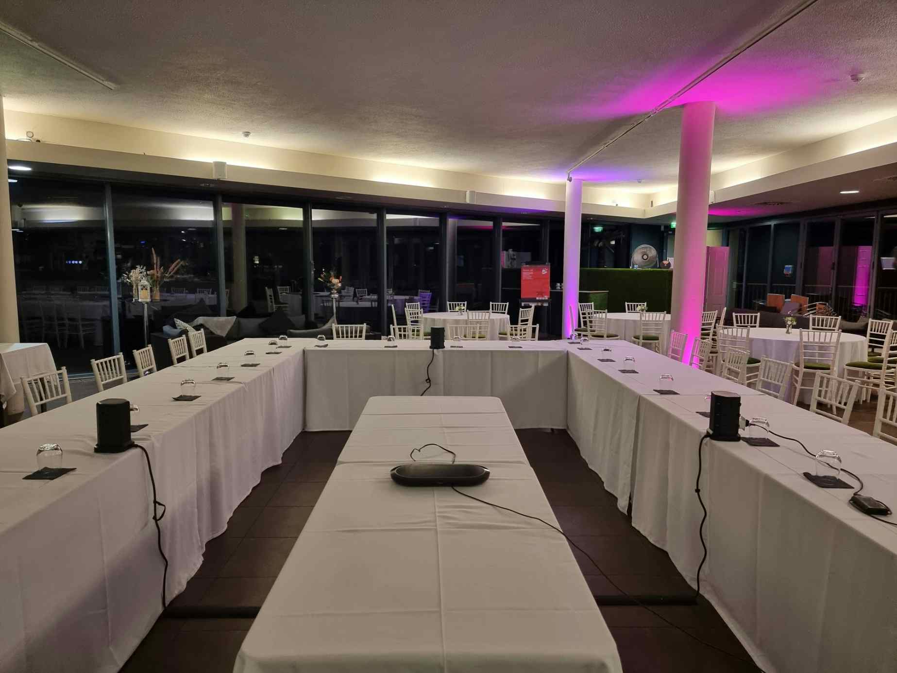 The Riverside Glasshouse 17