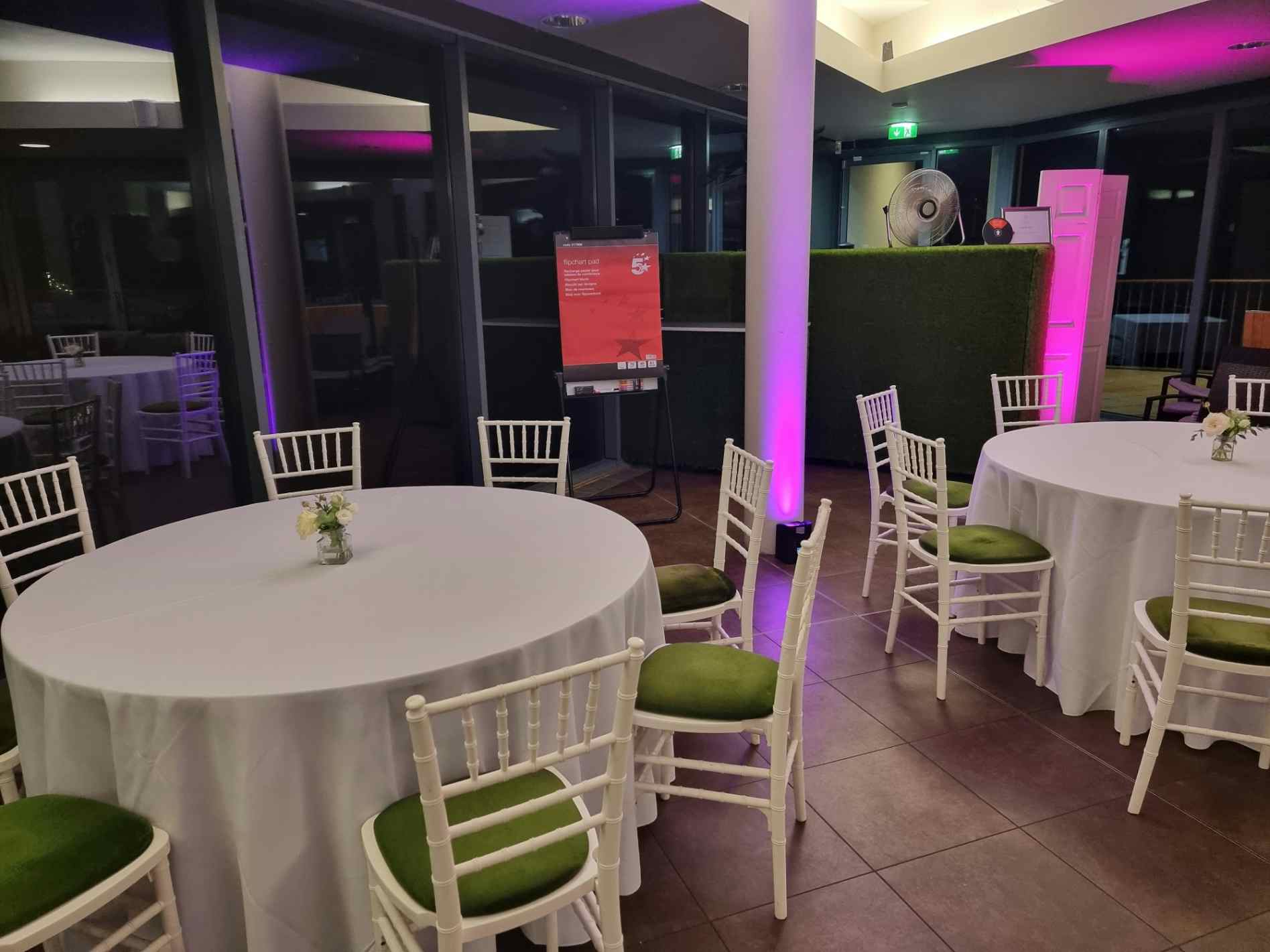 The Riverside Glasshouse 18