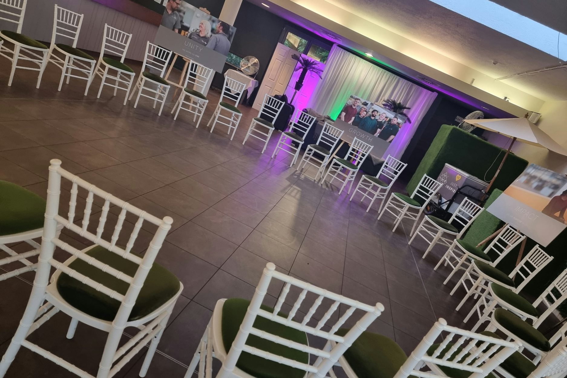 The Riverside Glasshouse 20