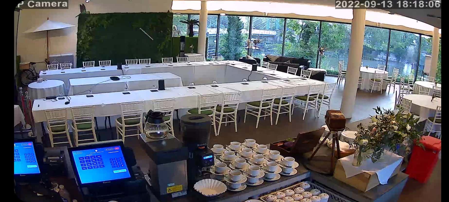 The Riverside Glasshouse 24