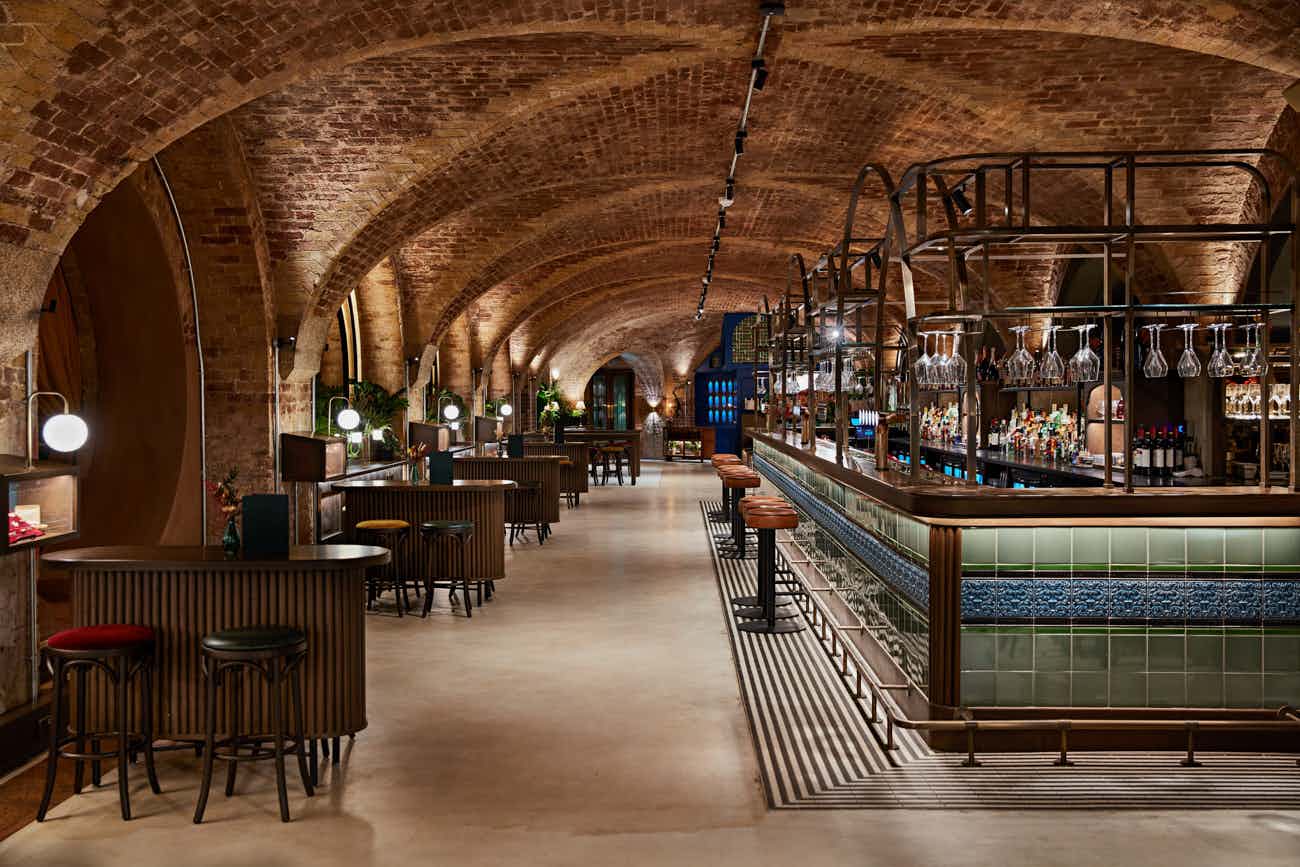 Semi Private - Bar Space 0