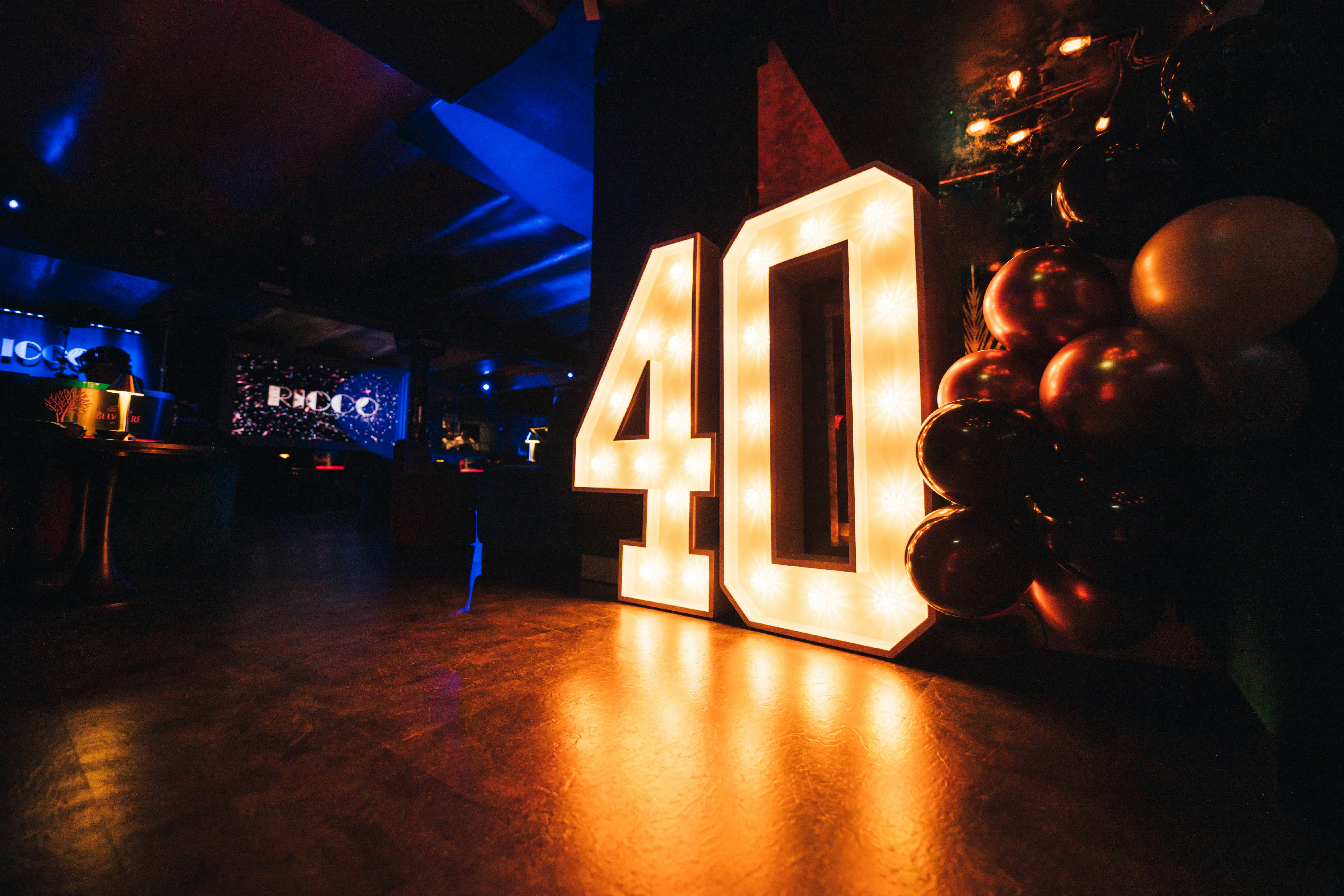 Private Lounge in Kensington 12