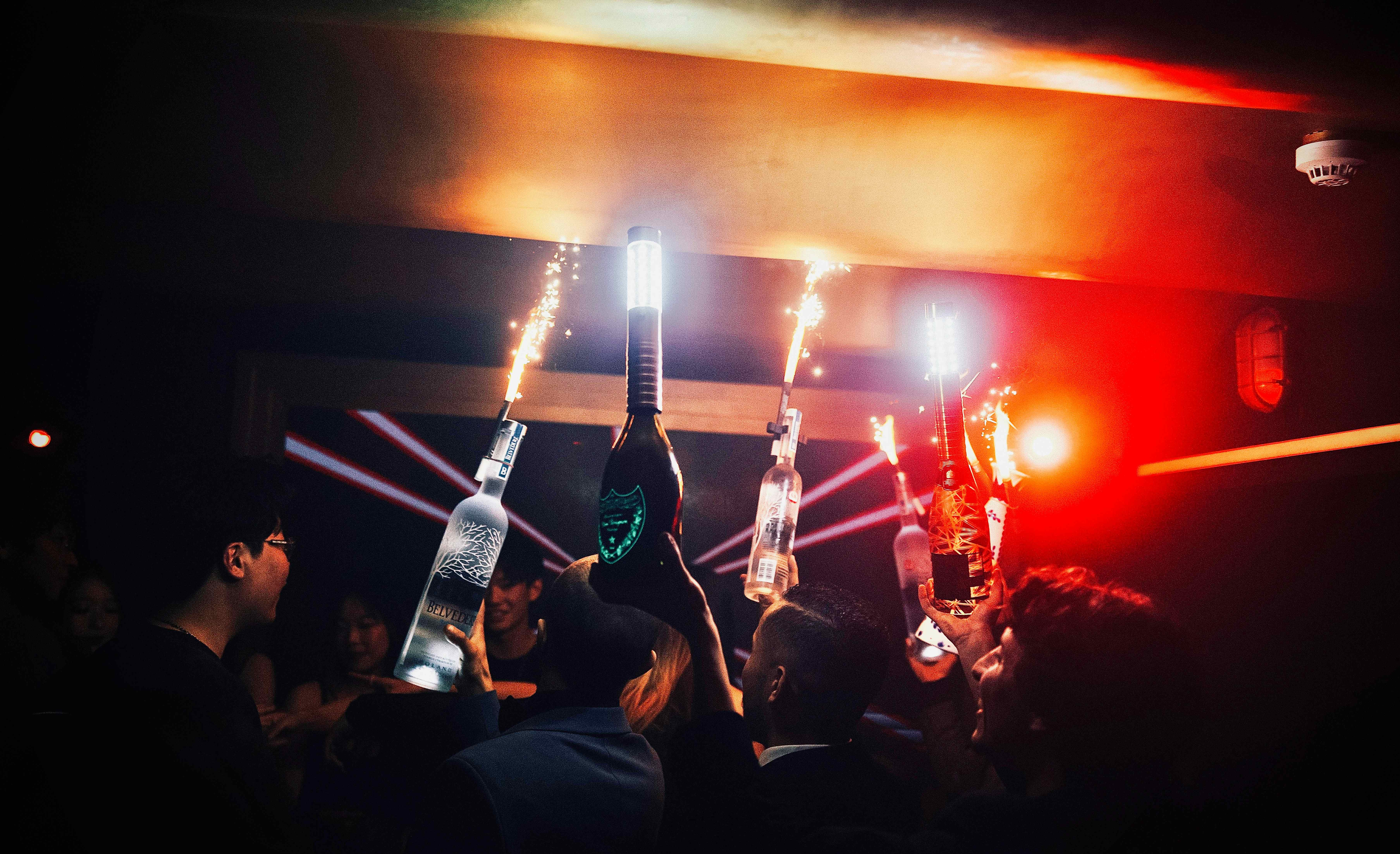 Private Lounge in Kensington  6