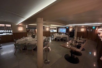Corporate, Networking Events, Meetings & Team Bonding 6