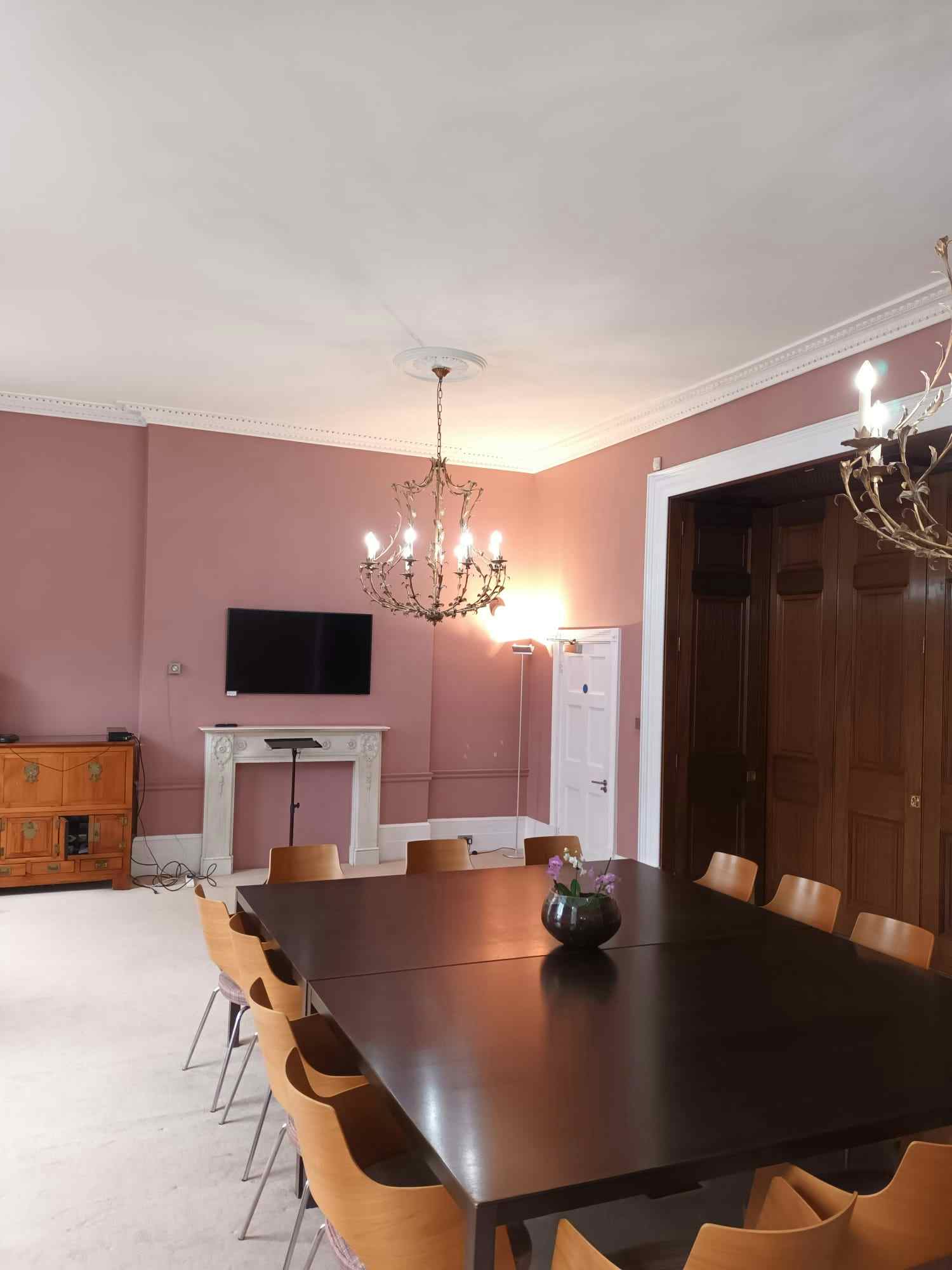 Russell Square View and/or Private Garden View 0