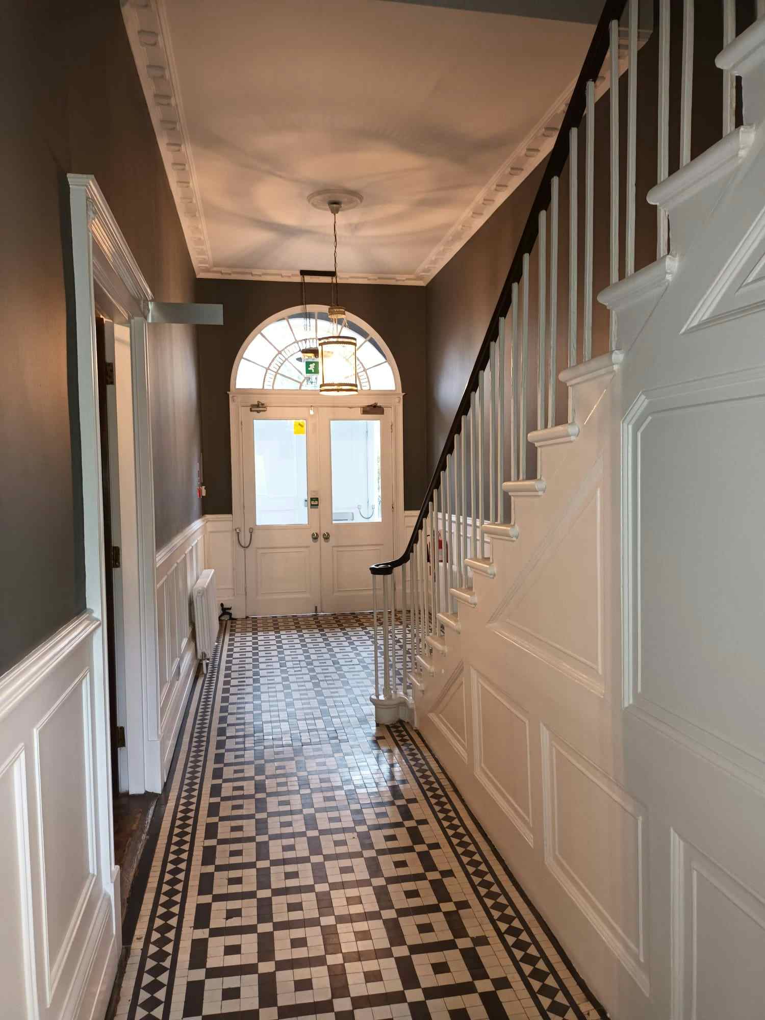 Russell Square View and/or Private Garden View 4