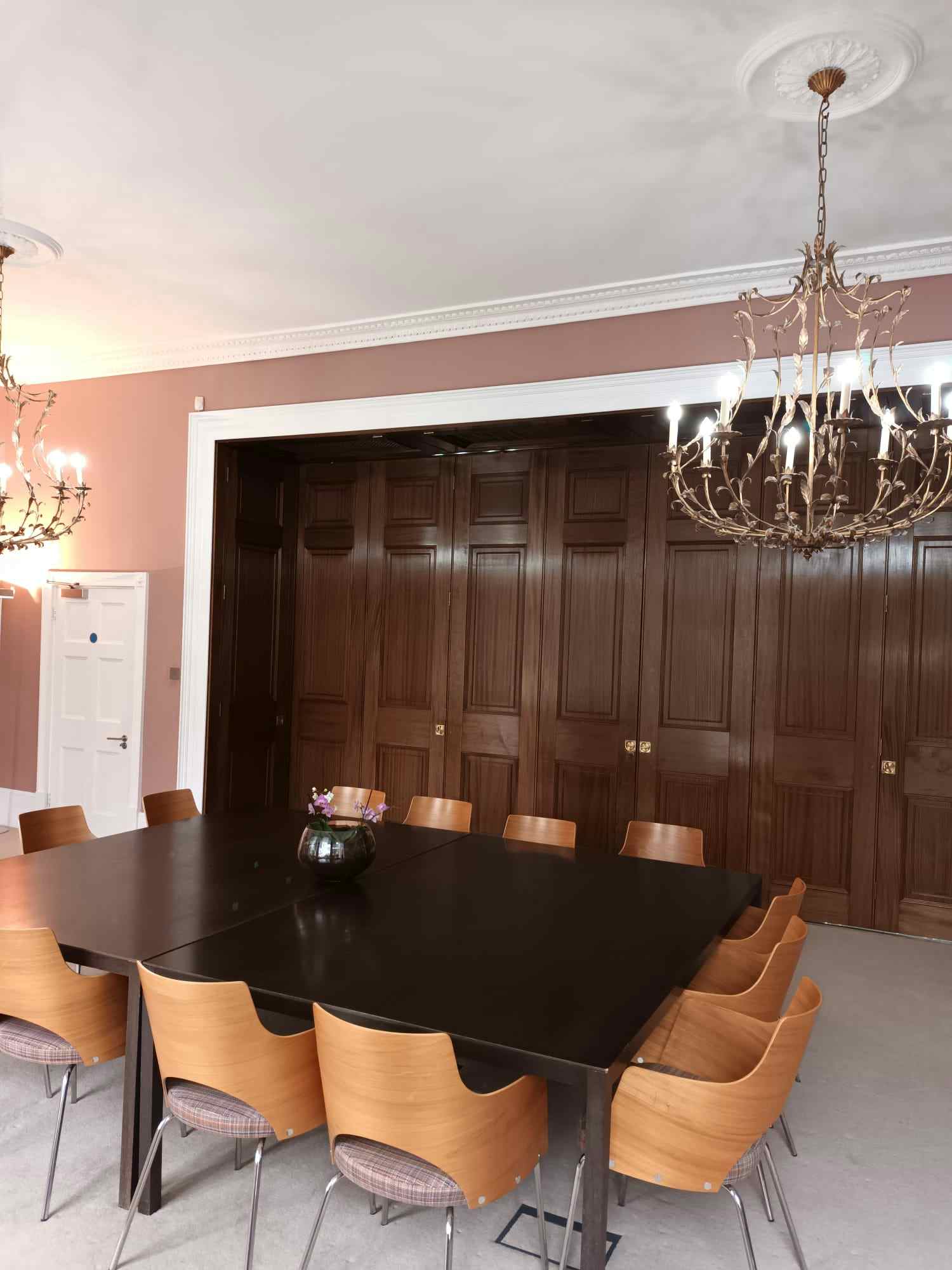 Russell Square View and/or Private Garden View 1