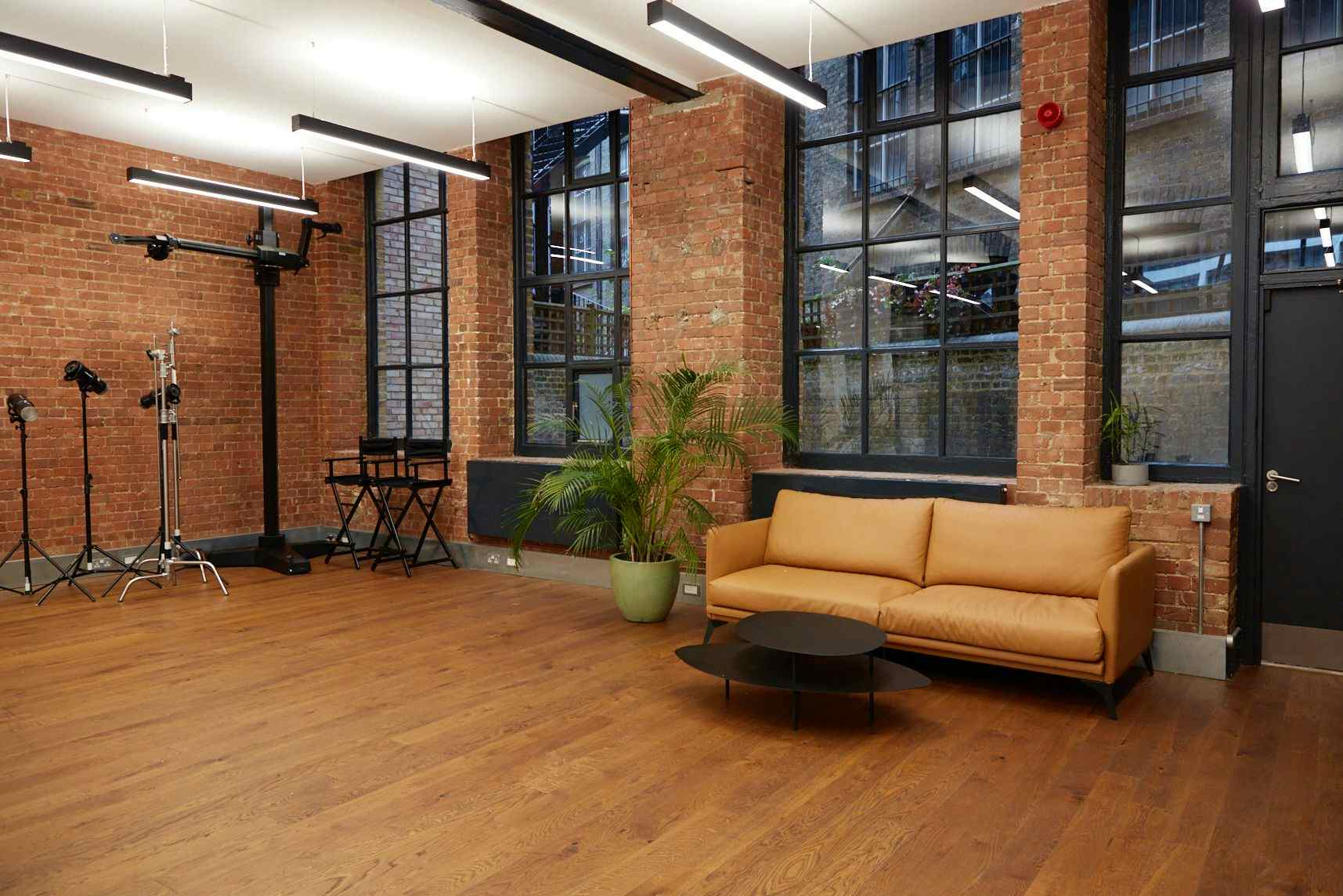 Ona. Conference, Meeting and Event Space 6