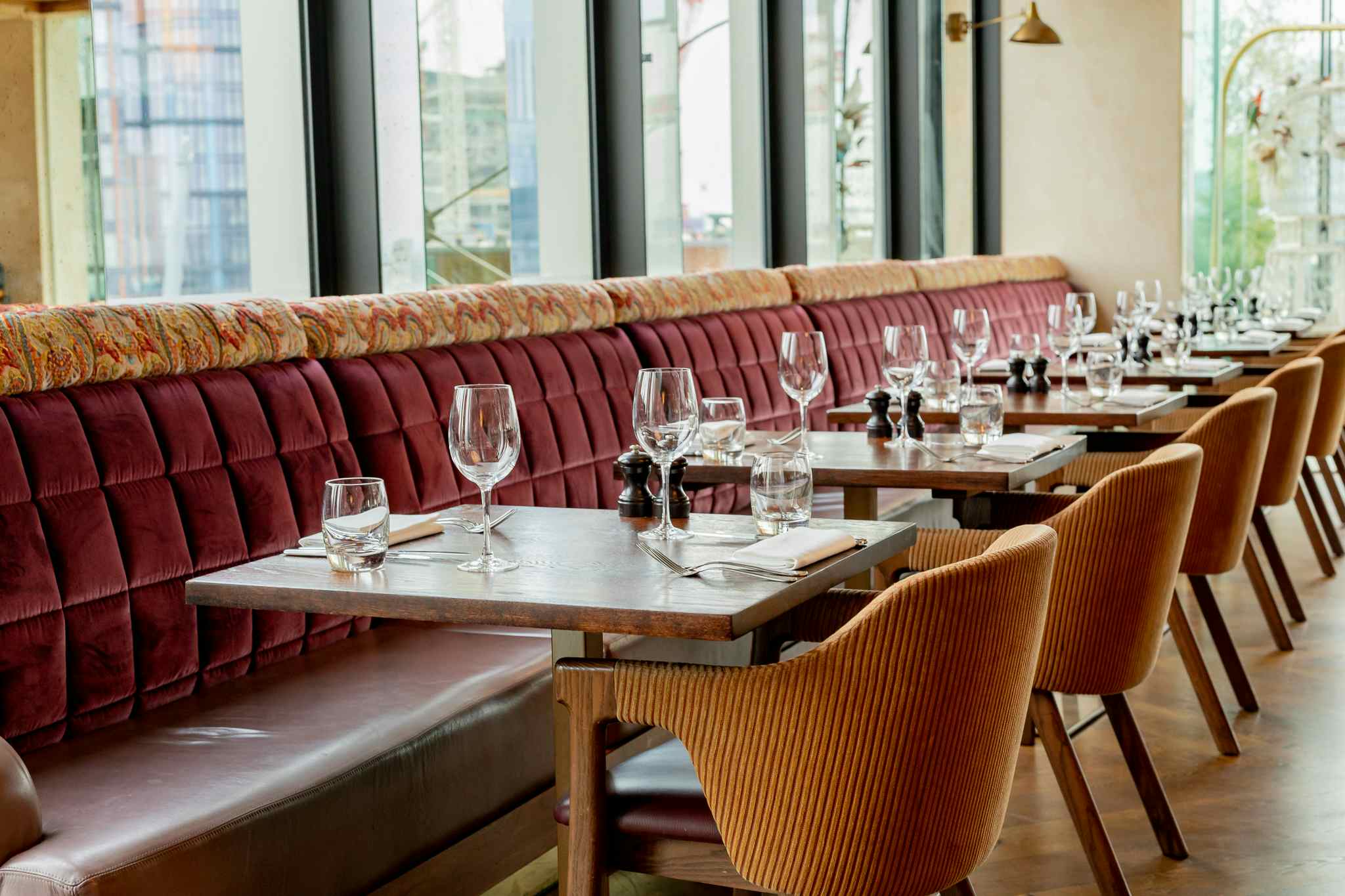 Dining (not private)