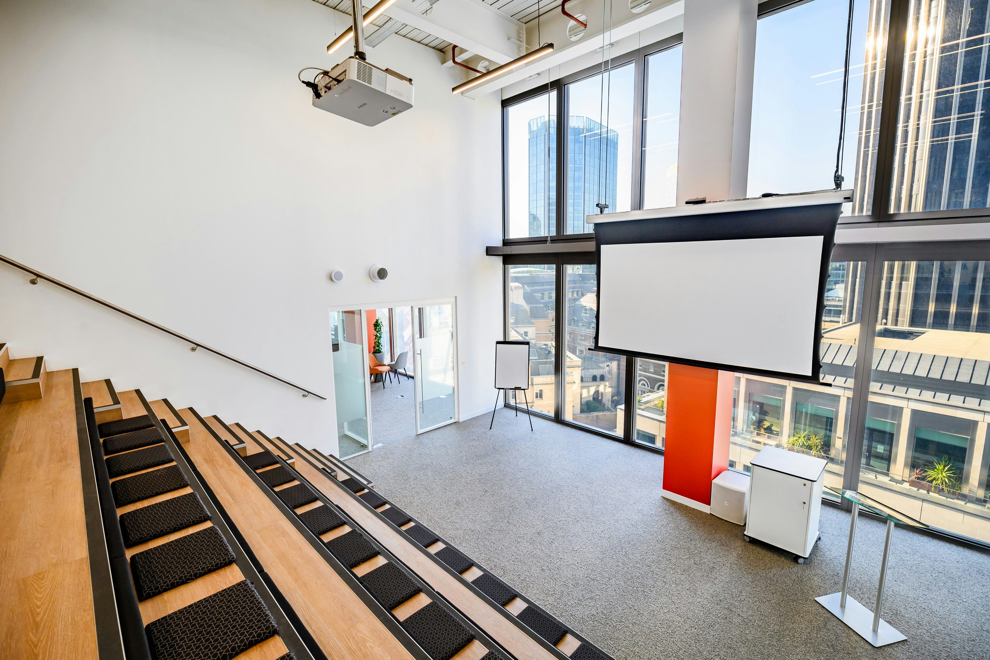 Networking Event space 7