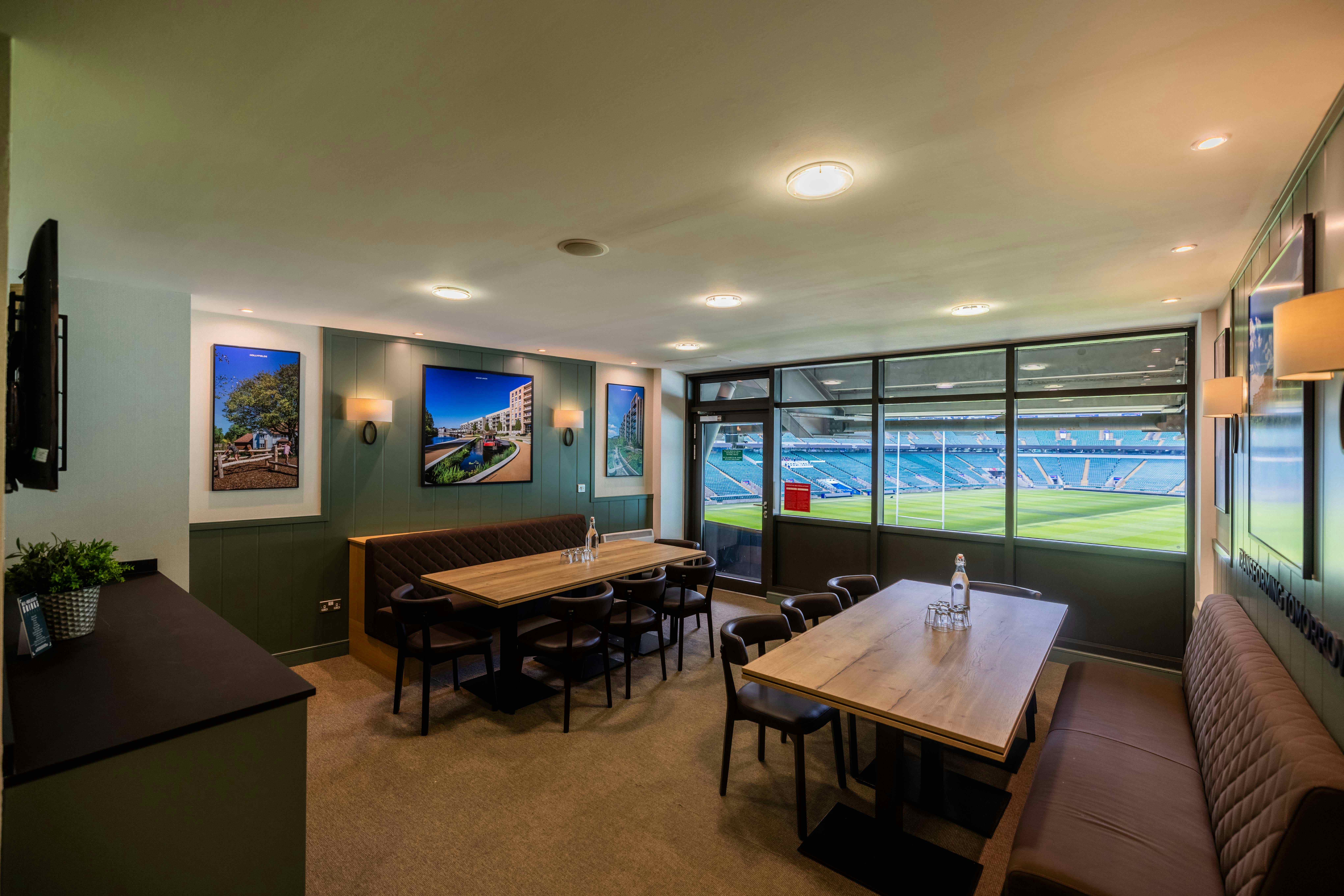 Executive Boxes 0