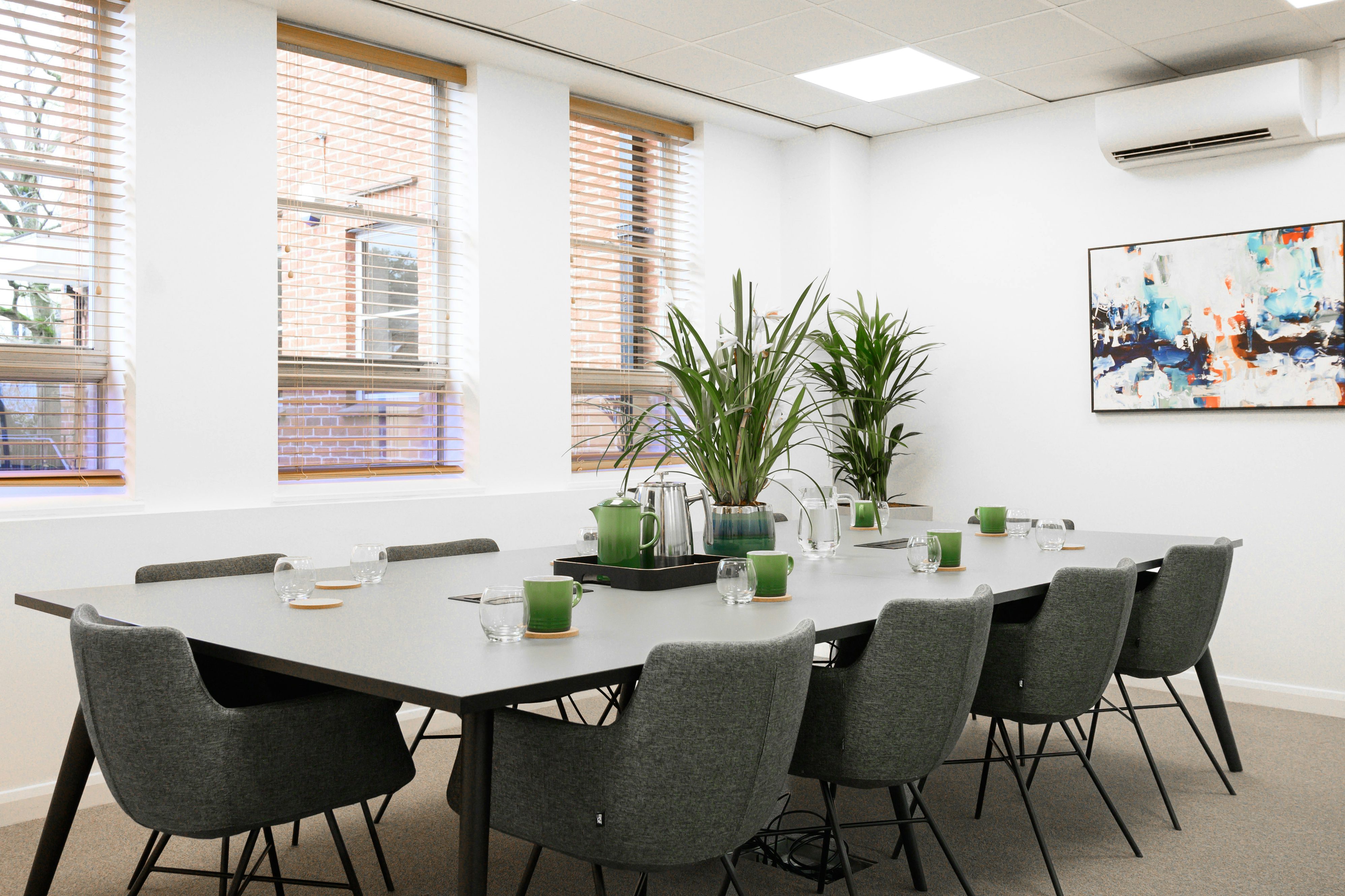 The Members Lounge 9