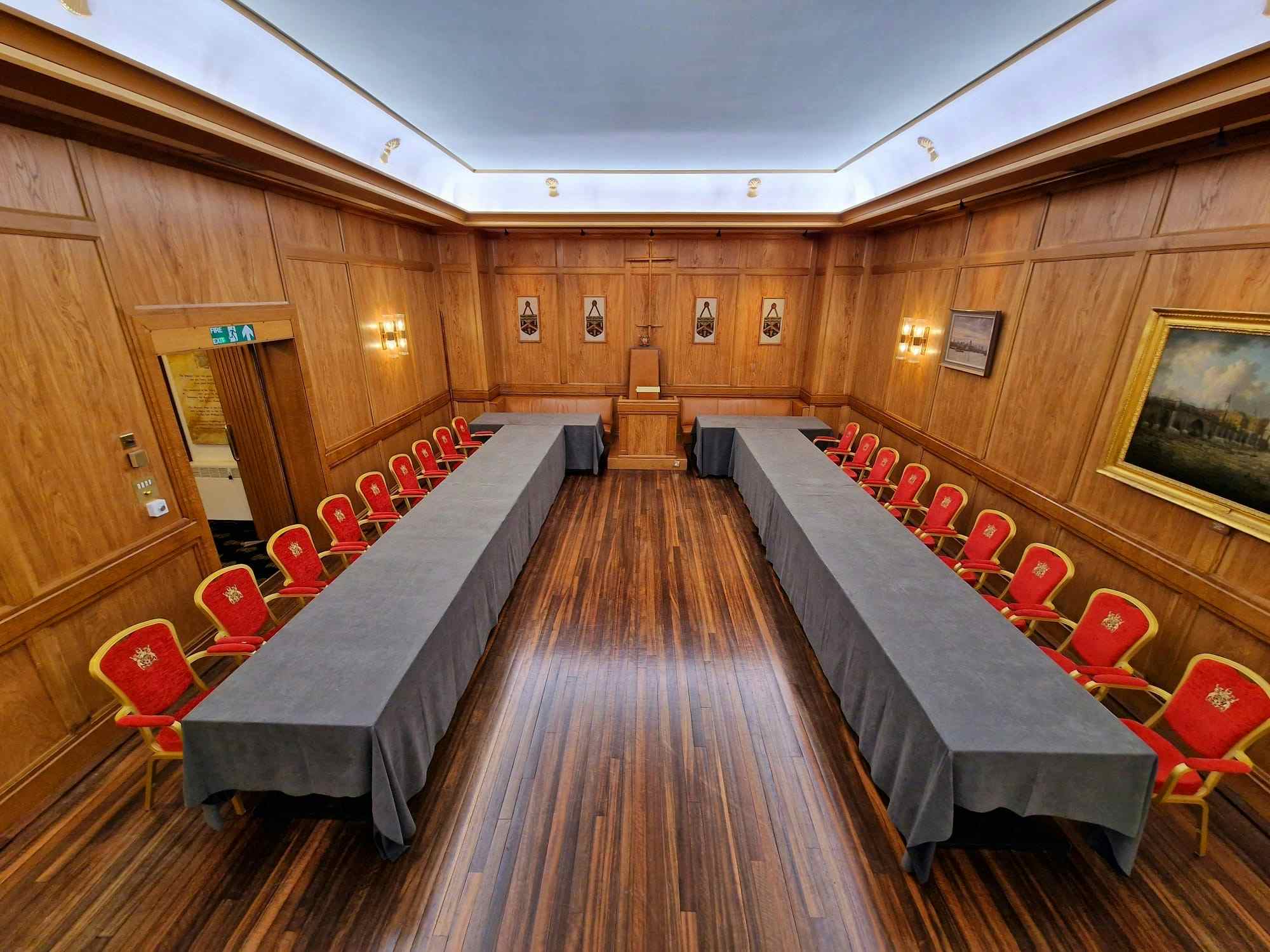 The Court Room 5