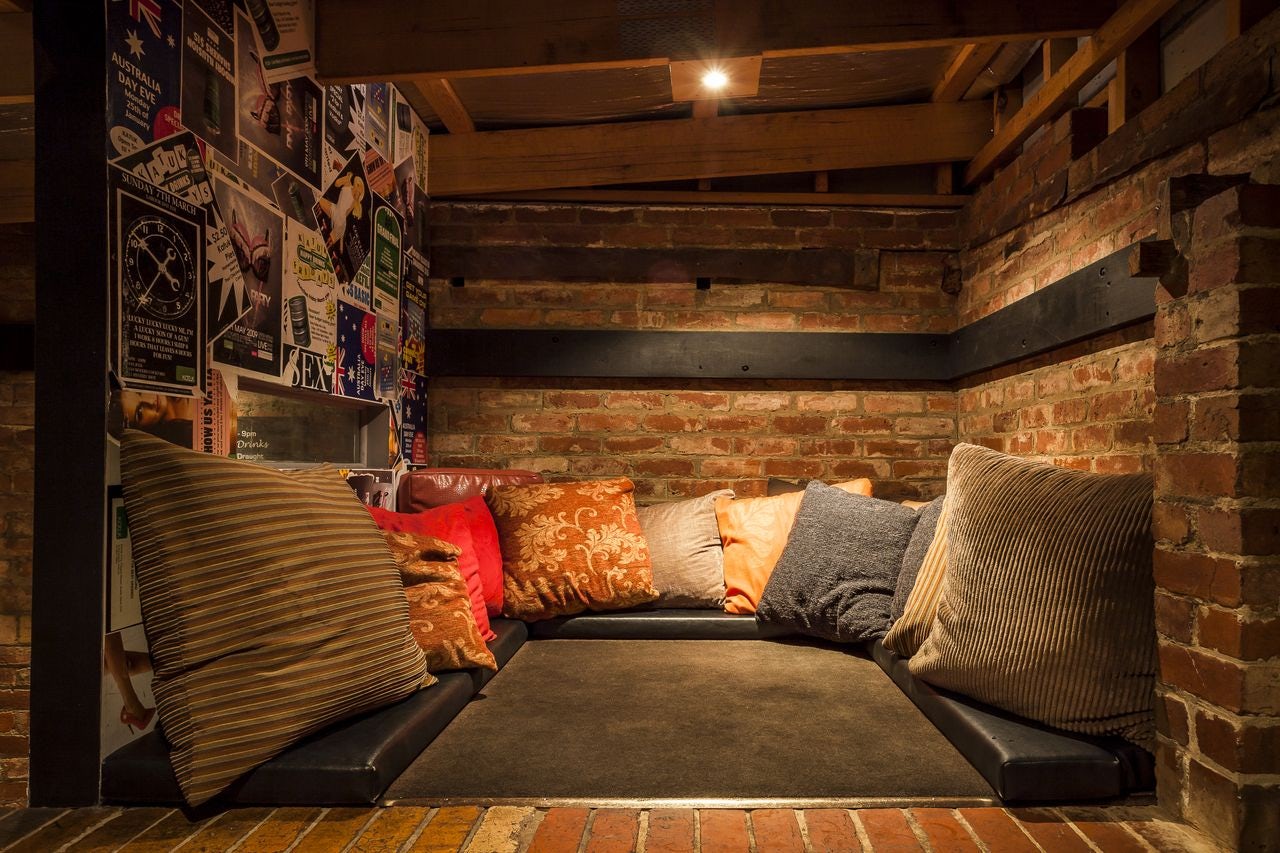 Cubby Courtyard - Semi Private Function Space 1