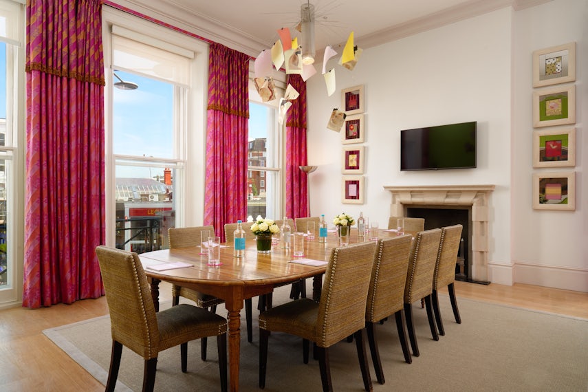 The Gallery Room 0