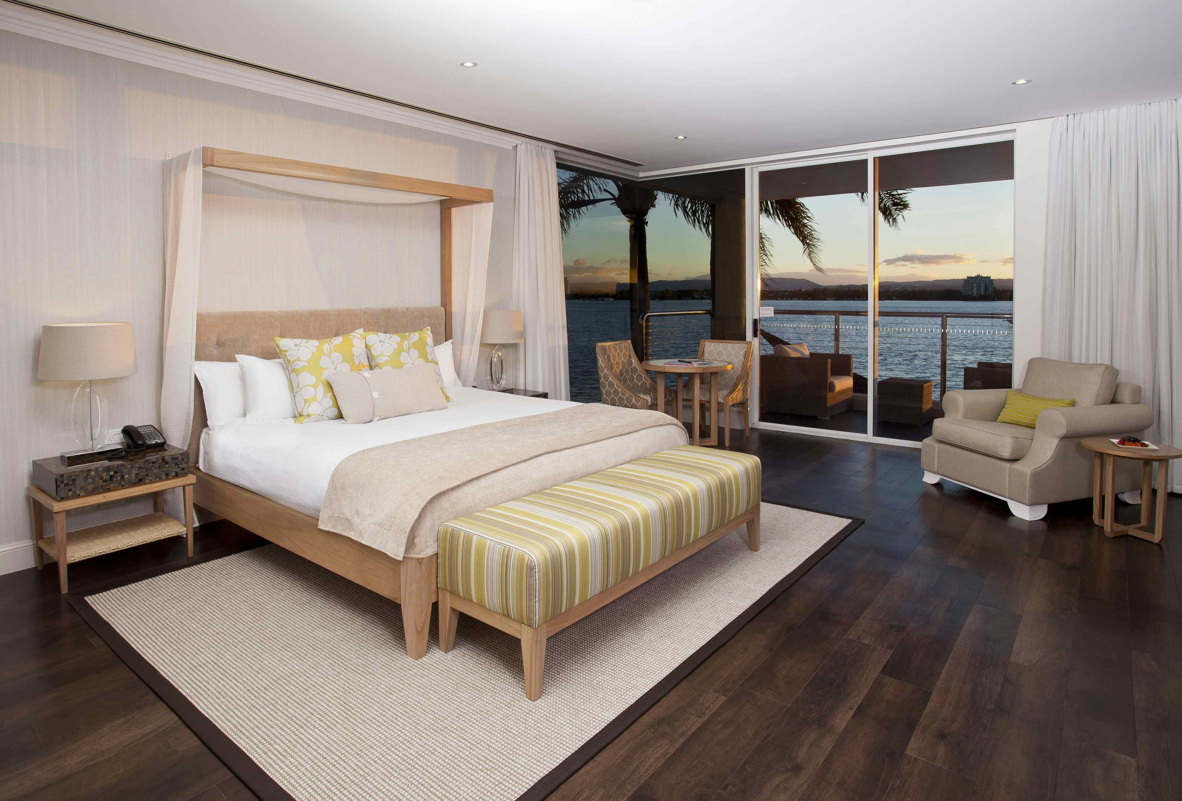 Sea World Resort Conference Centre   6