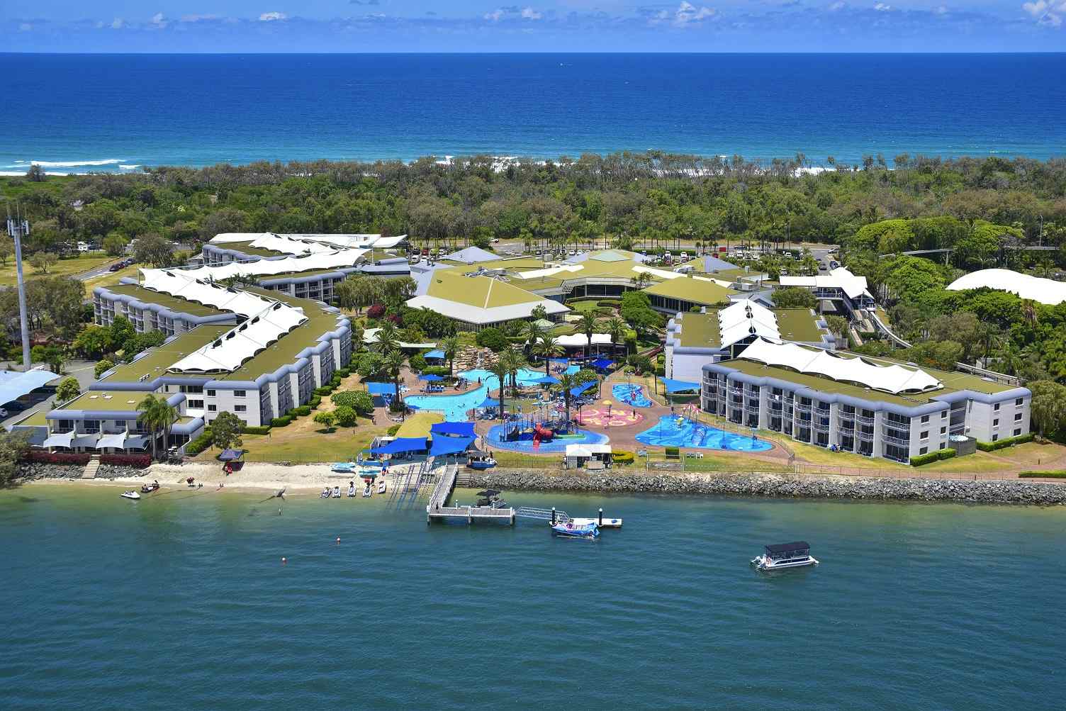 Sea World Resort Conference Centre   5