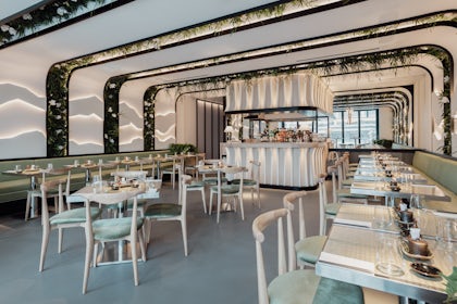 Banquette Dining 2
