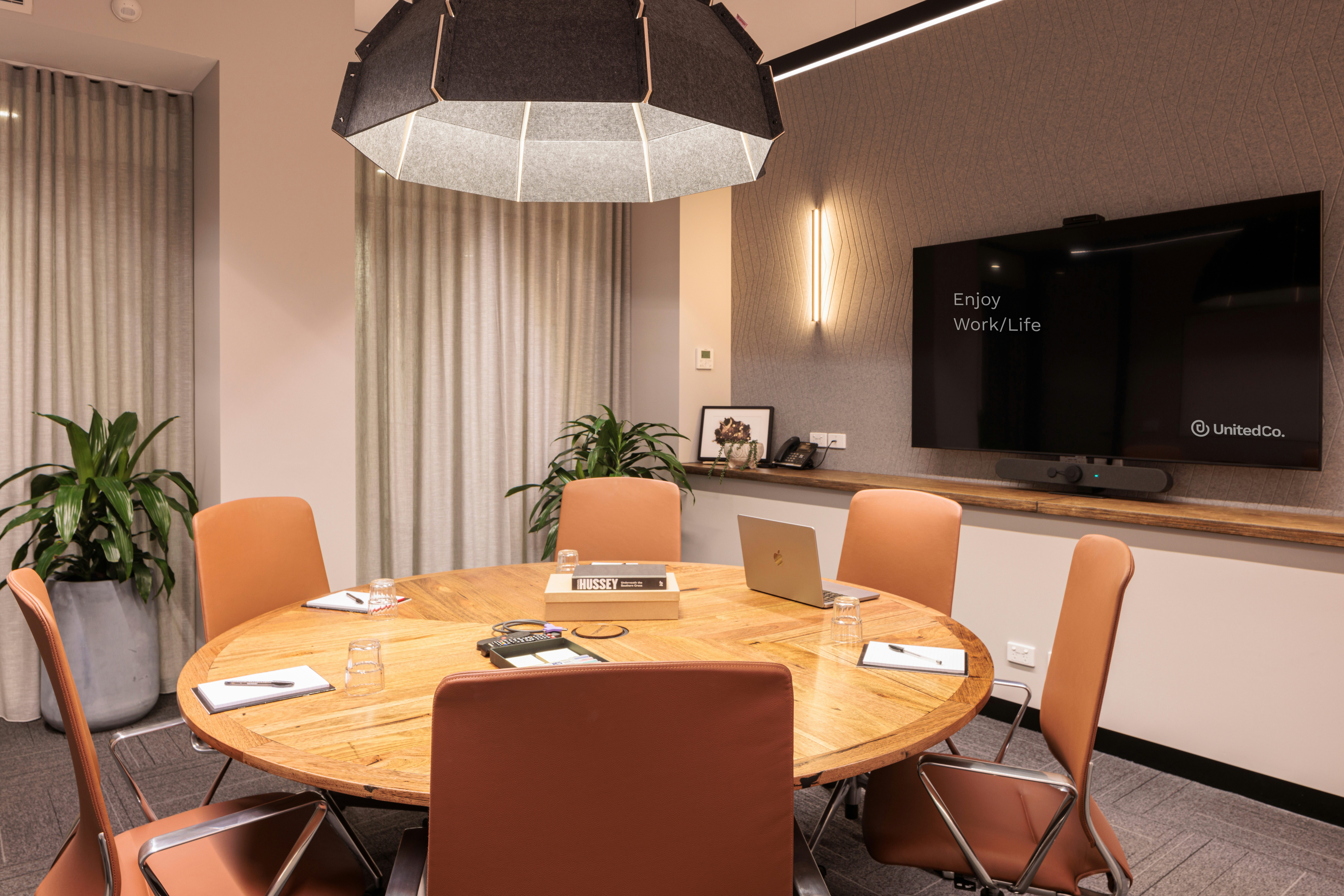 Vienna Conference Room 1