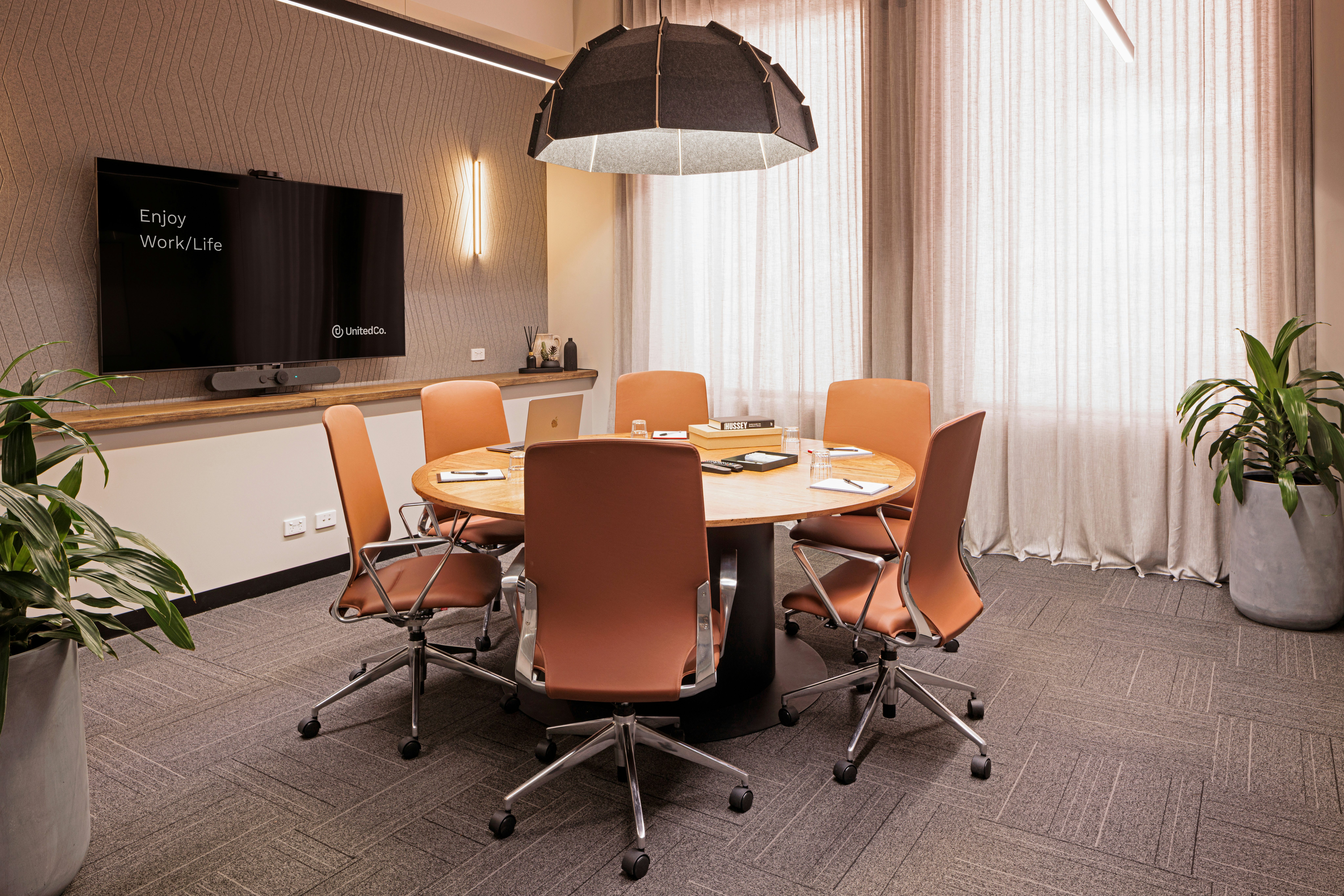 Vienna Conference Room 0