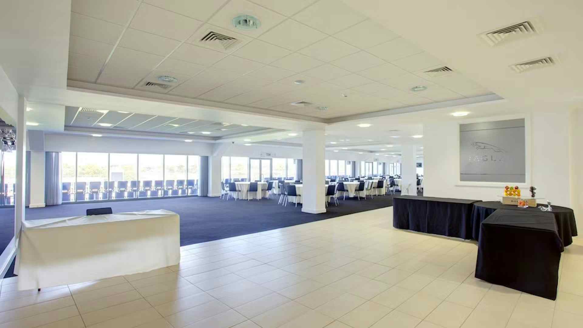 Warwickshire Suite 1