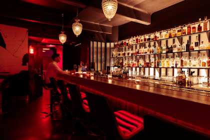 Little Red's Cocktail Bar 4