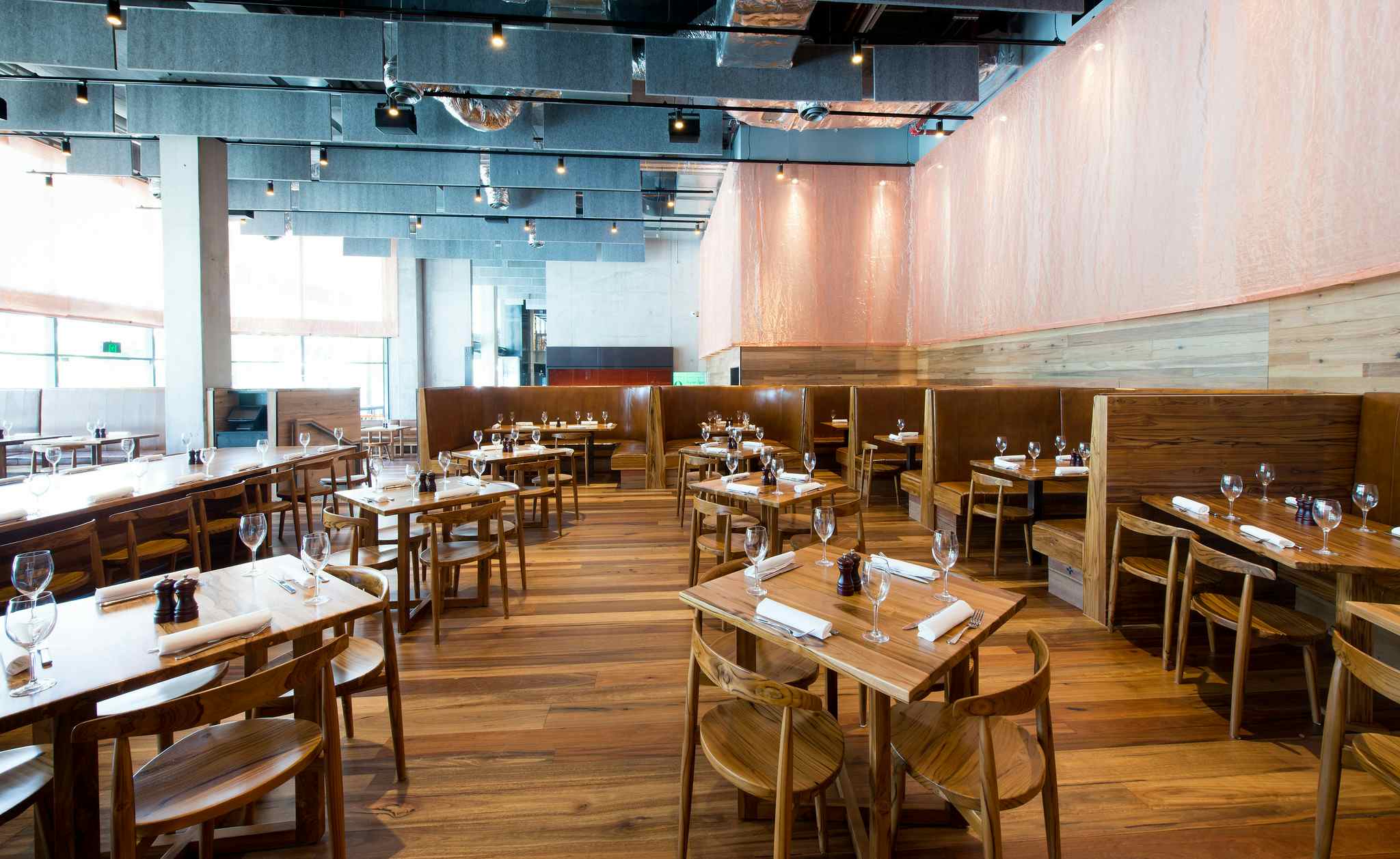 SQUIRE'S STEAK HOUSE 2