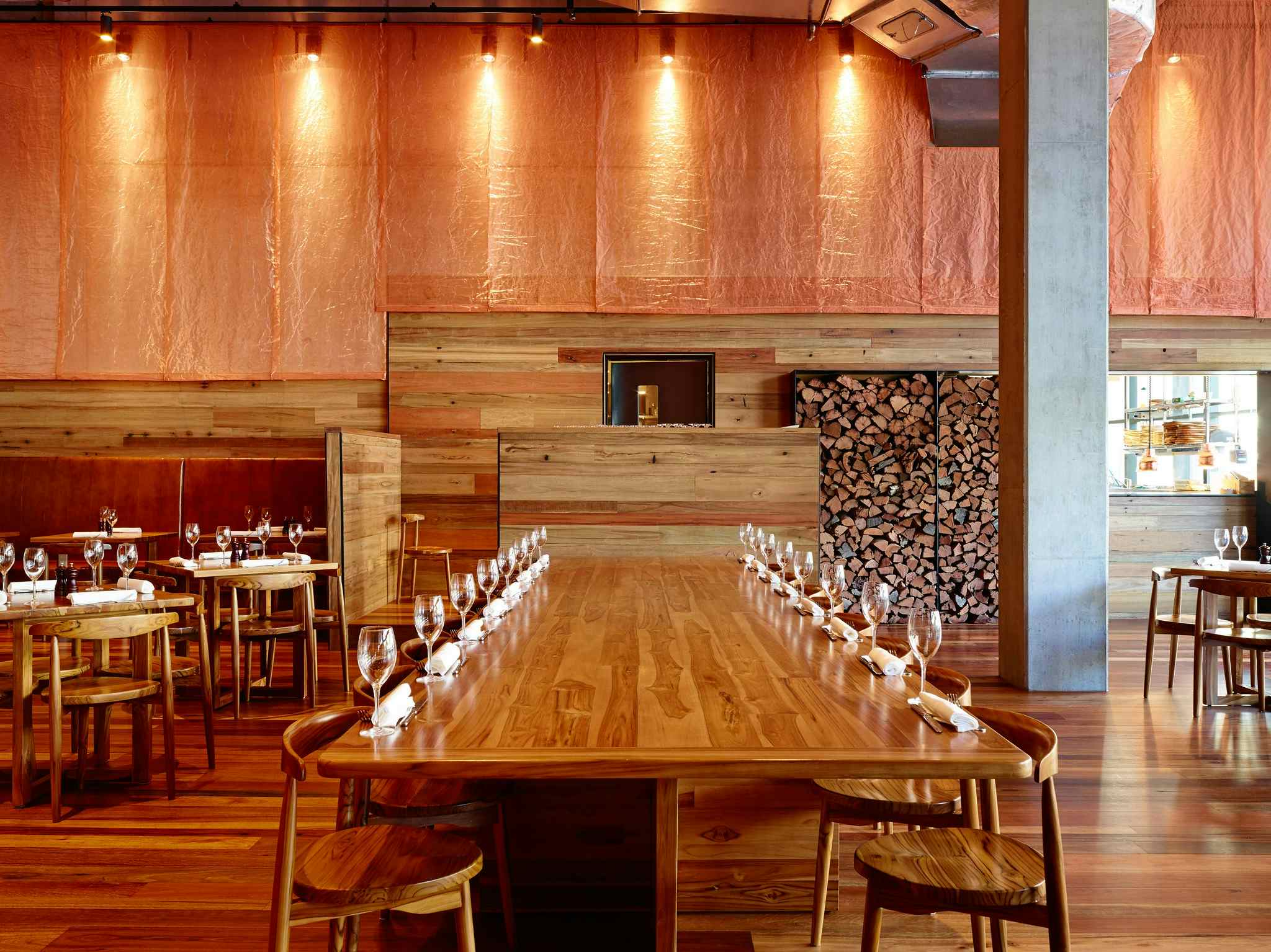 SQUIRE'S STEAK HOUSE 1