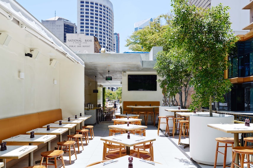 SOUTHERN BALCONY 3D tour