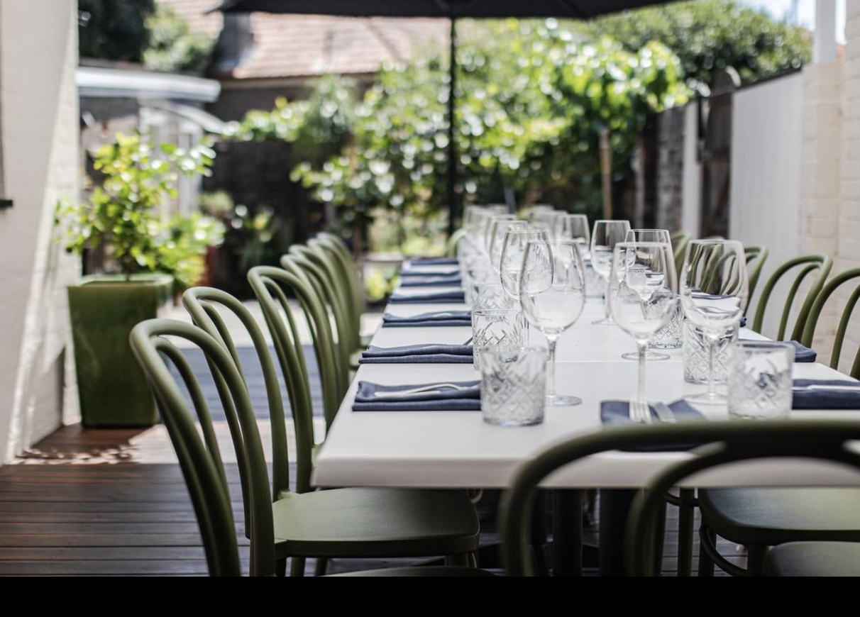 Clove Lane Bistro - The Deck 