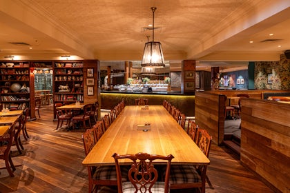 THE DINING ROOM 3