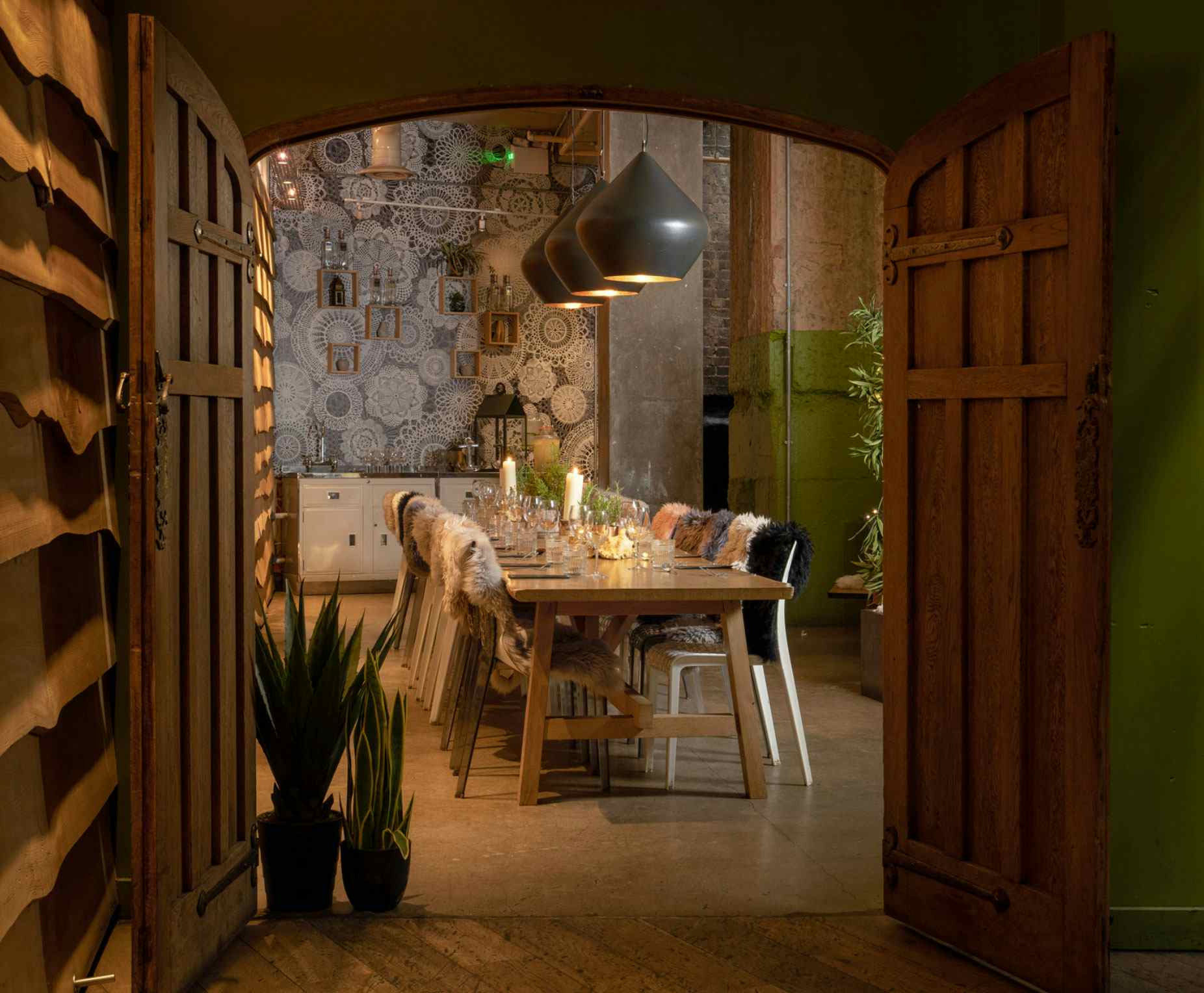The Private Dining Room, The Folly