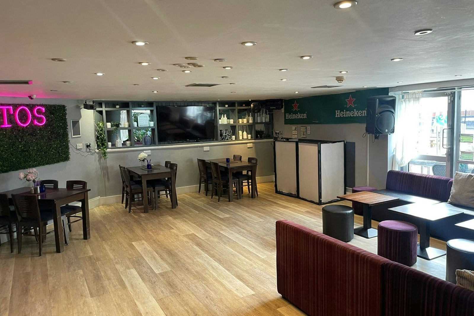 River View Bar Private Area 1