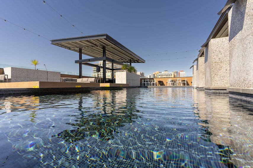 Pool Deck 0