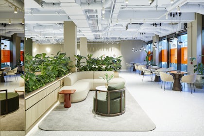 Meeting Room 7 1