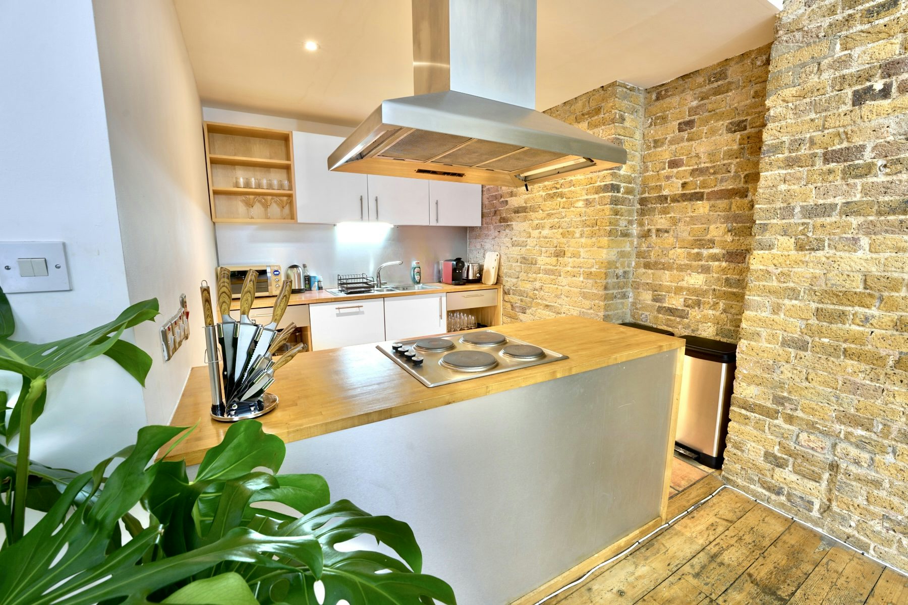 The Artist's Loft in Shoreditch 9