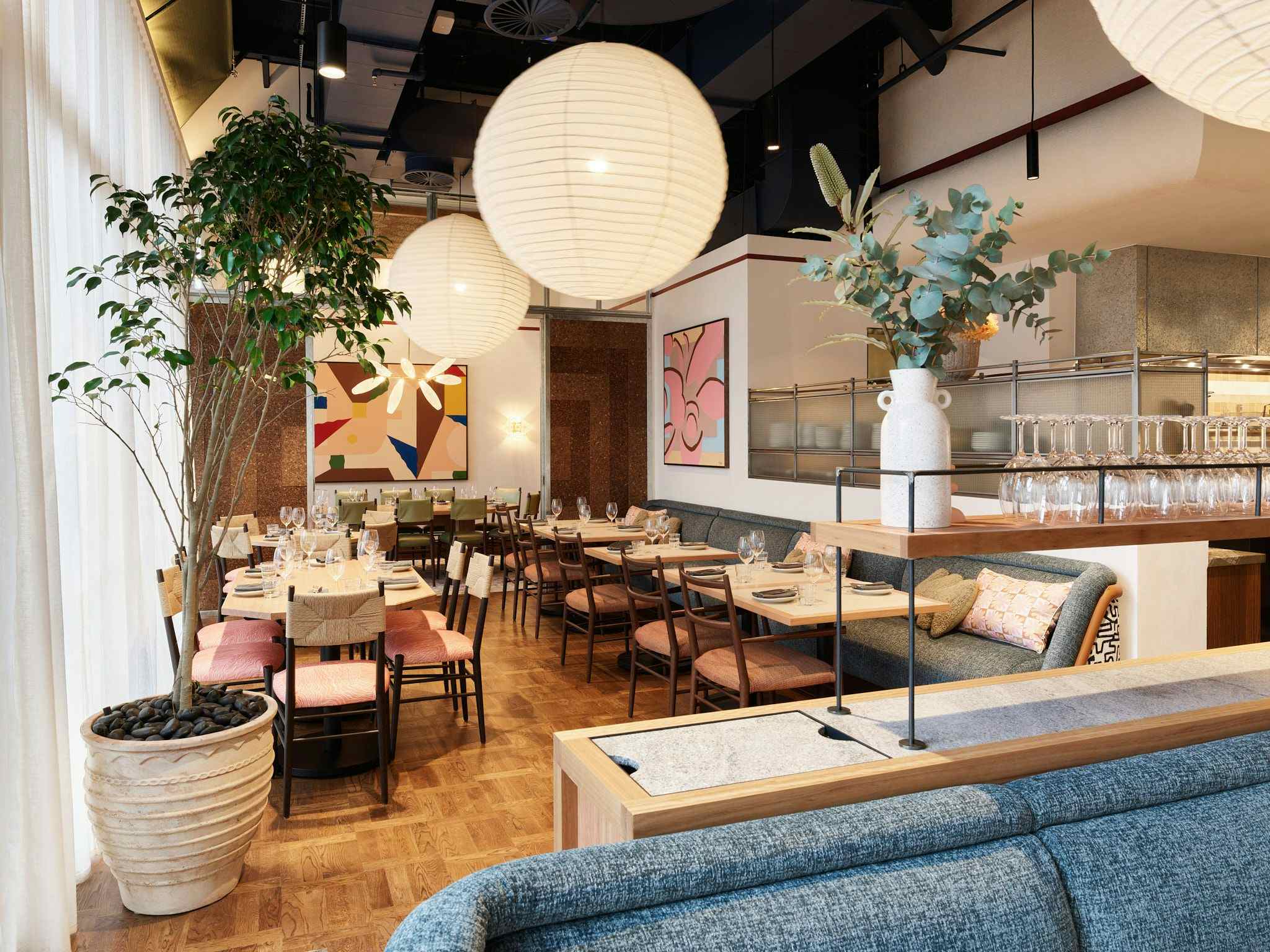 Main Dining Room (non-exclusive, semi-private)