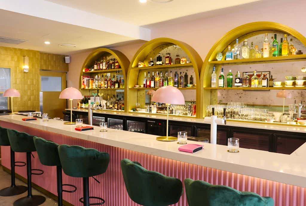 Marilyn's Bar and Diner 1