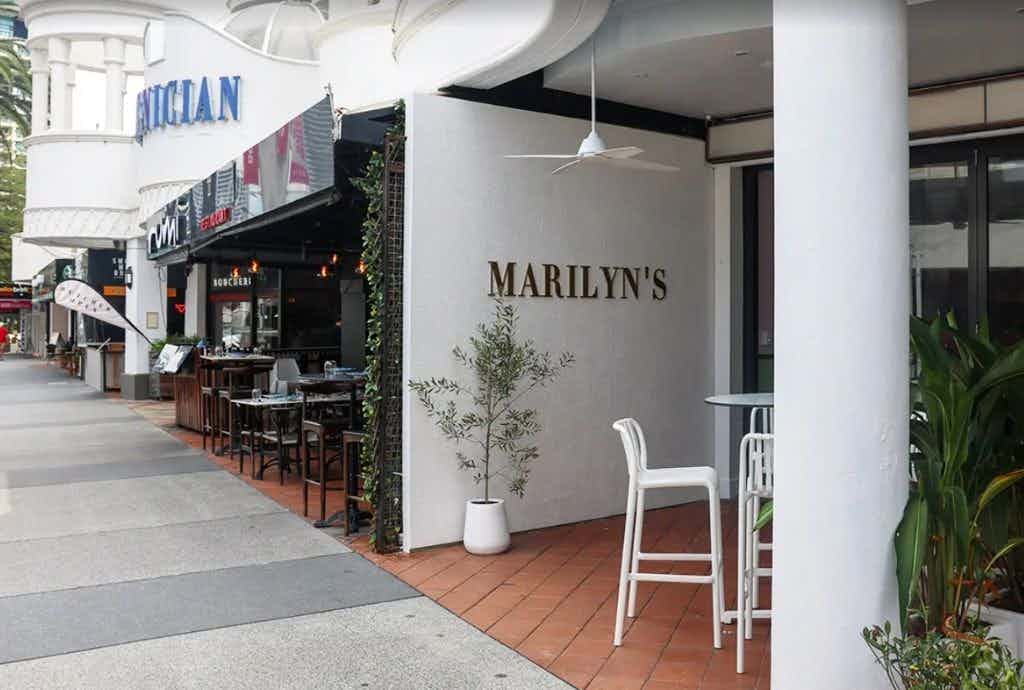 Marilyn's Bar and Diner 3
