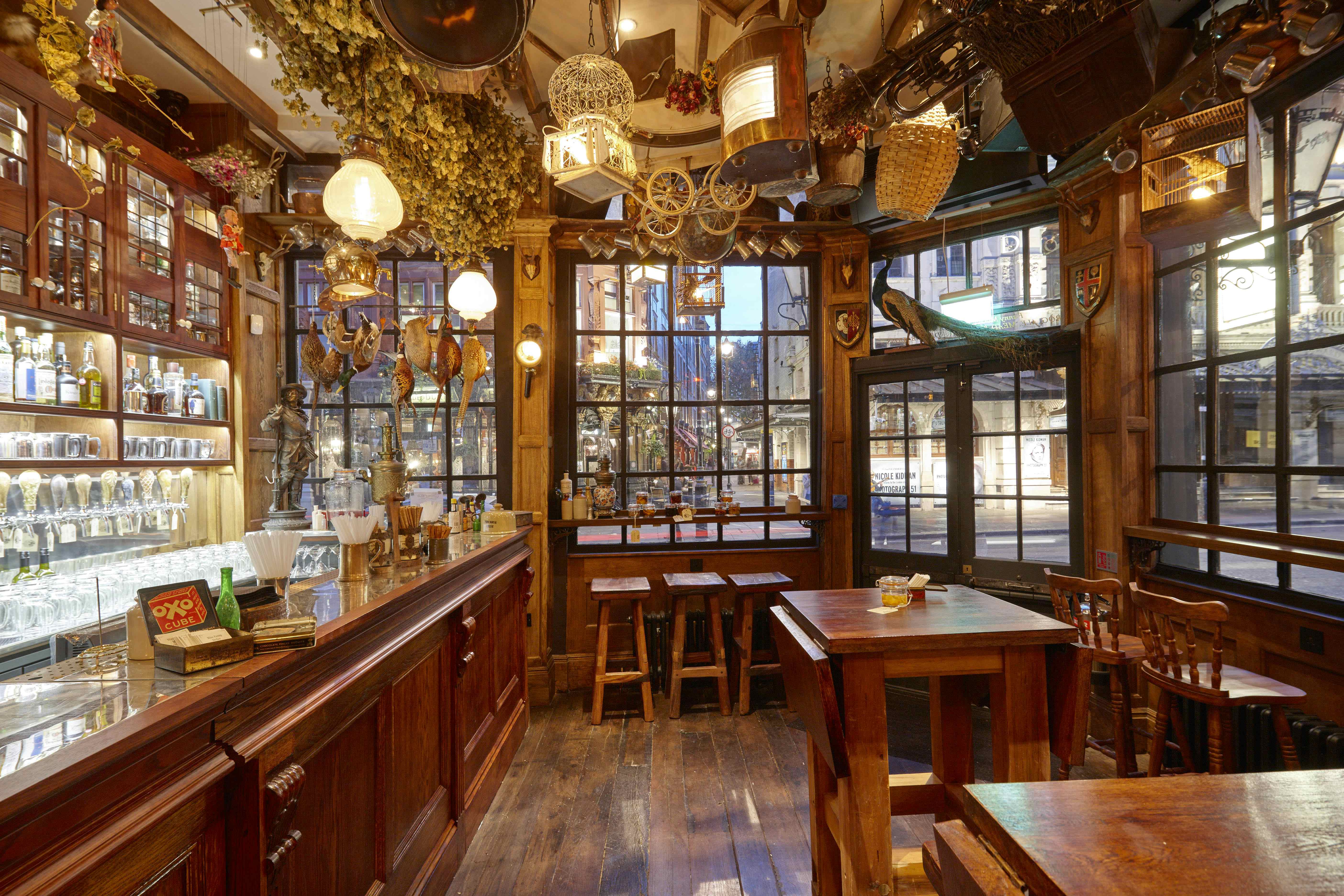 Mr Fogg's Tavern and Gin Parlour 1