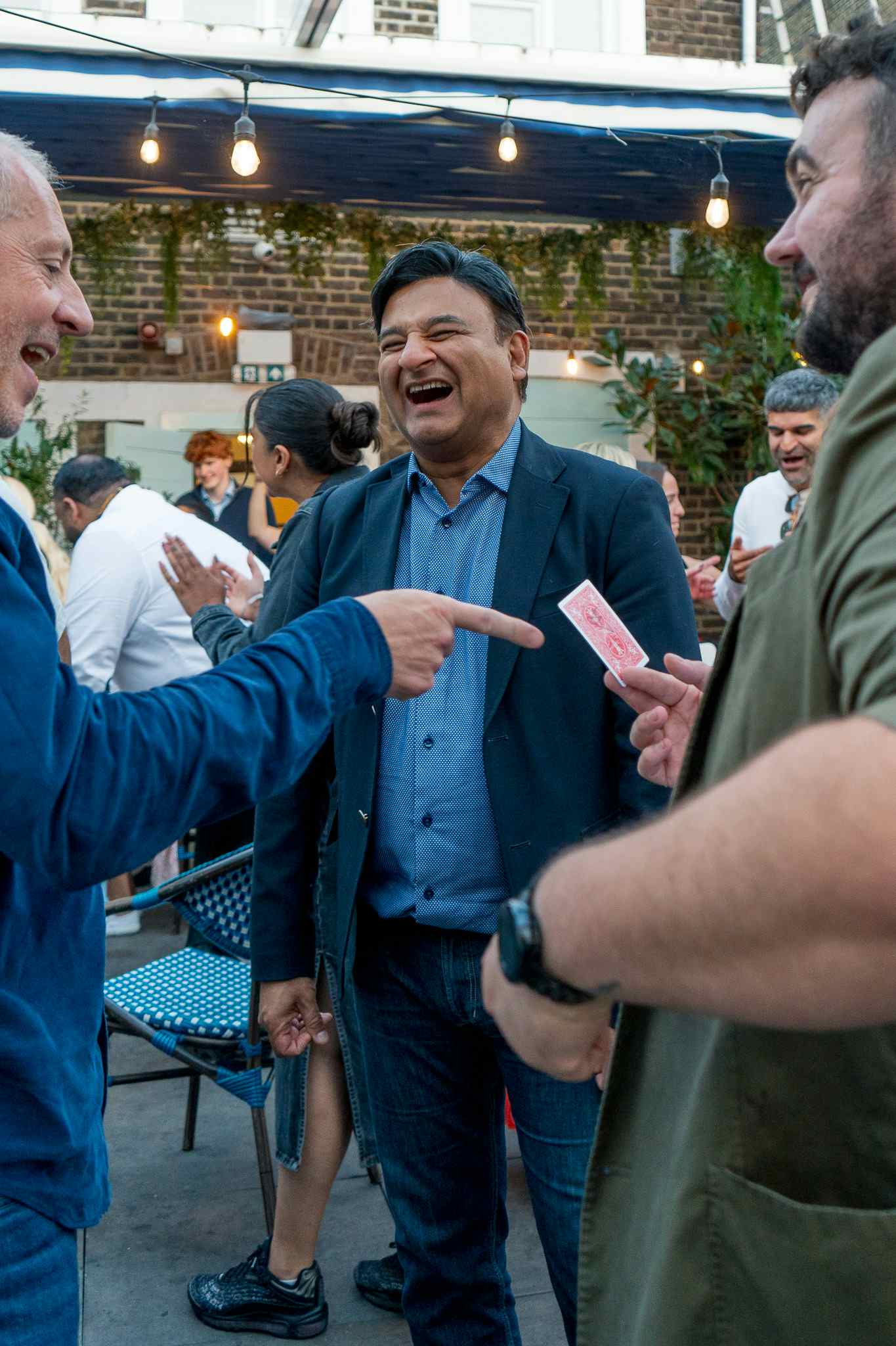 Weatherproof Rooftop Bar | Perfect Summer Party 38