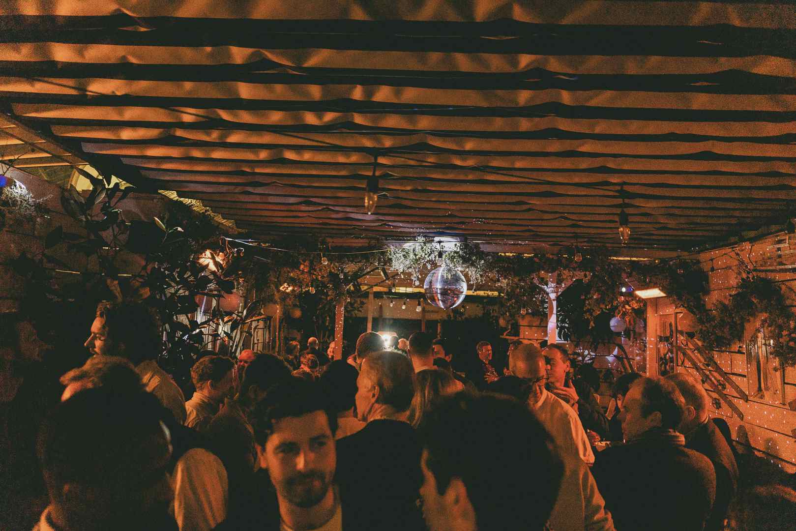 Weatherproof Rooftop Bar | Perfect Summer Party 8