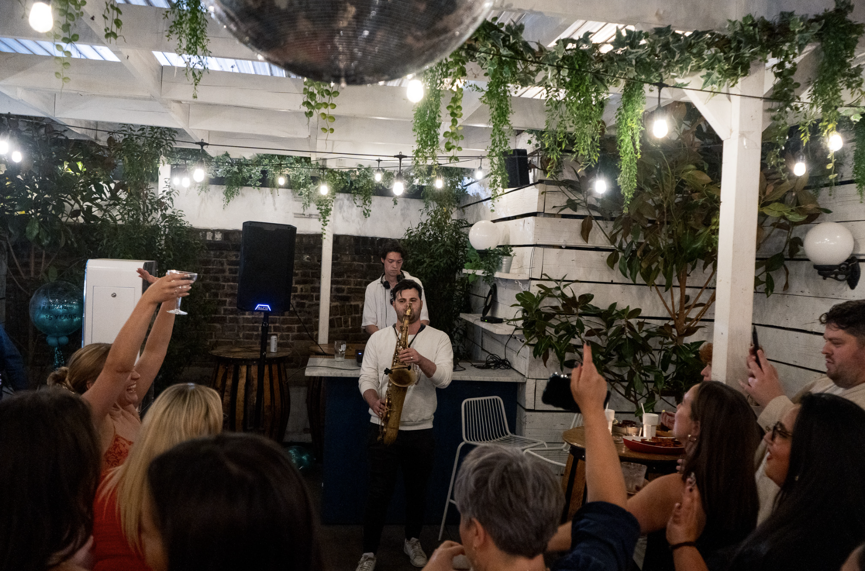 Weatherproof Rooftop Bar | Perfect Summer Party 6