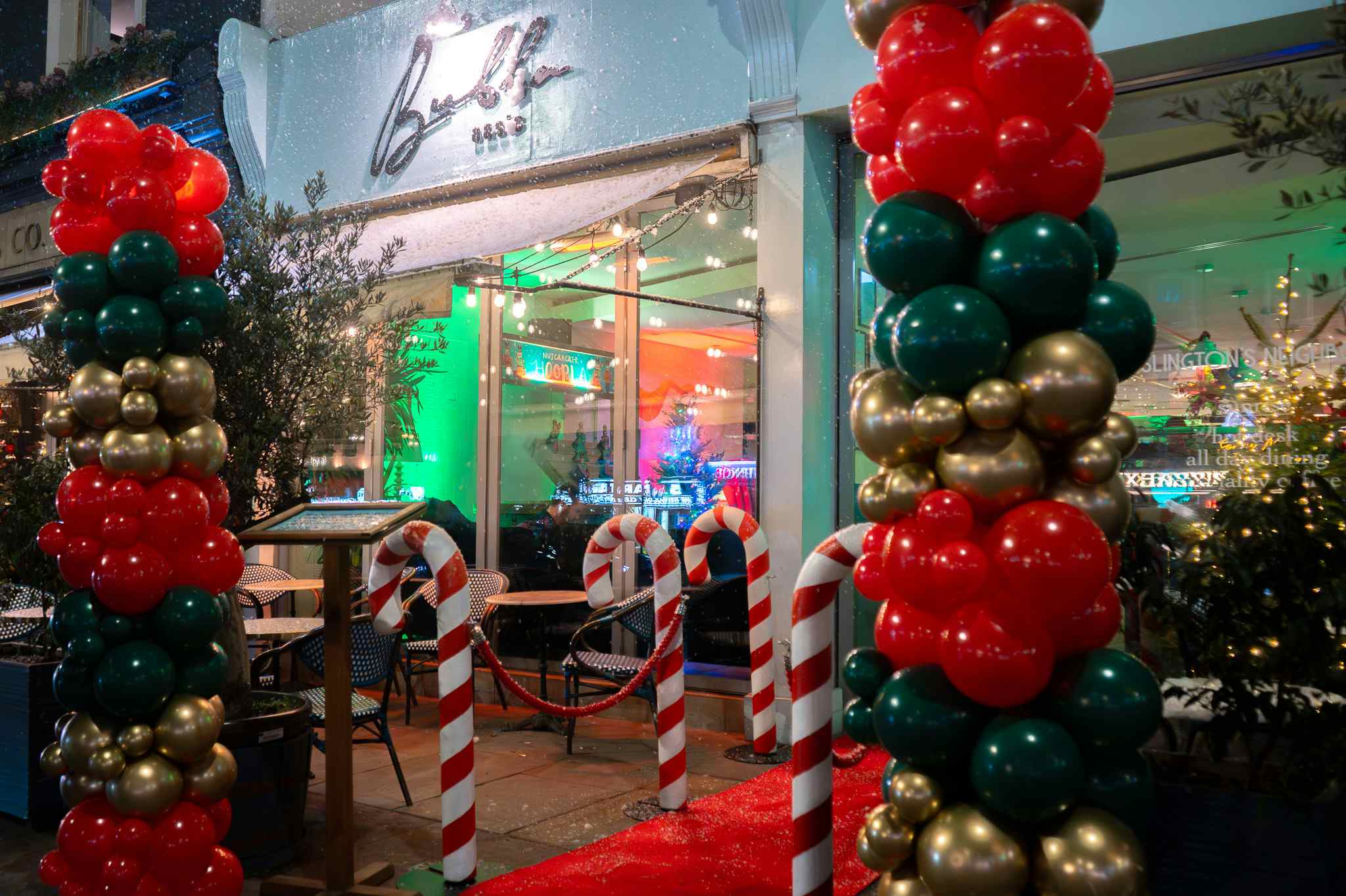 Christmas At Bubba Oasis 11