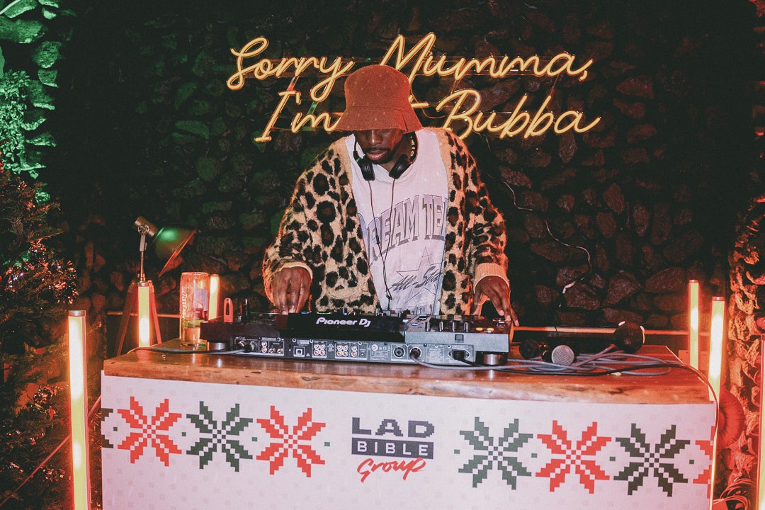 Christmas At Bubba Oasis 26