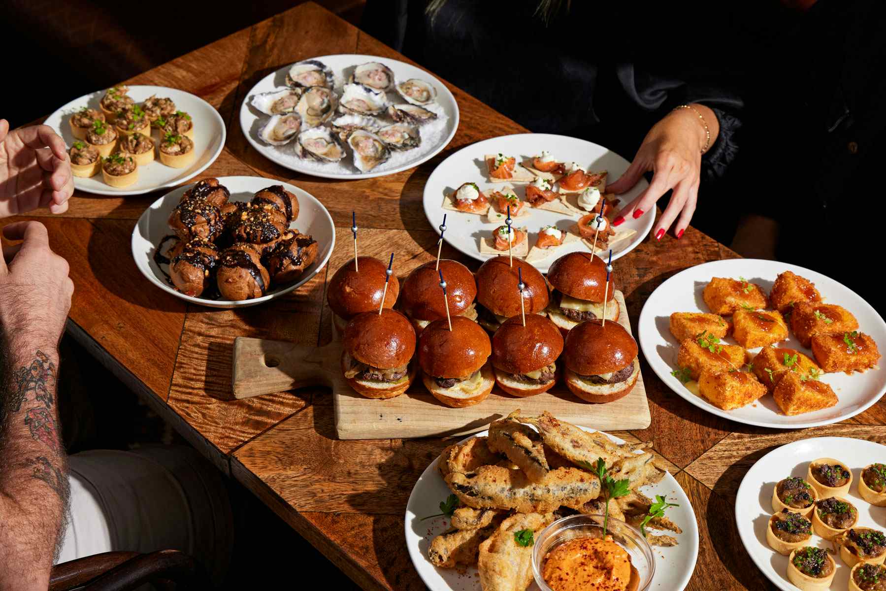 Outdoor Courtyard Alcove 2