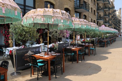 Outdoor Standing Reception 9