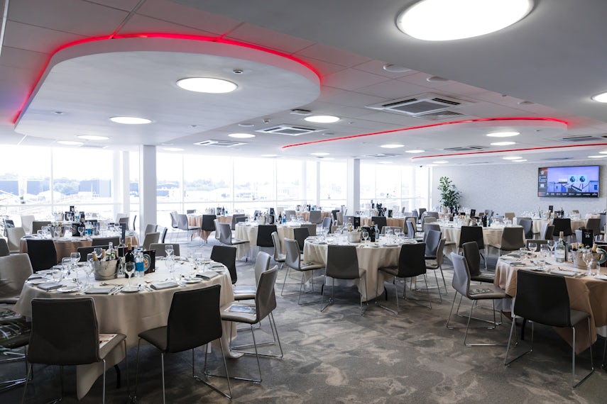 Markus Liebherr Lounge 0